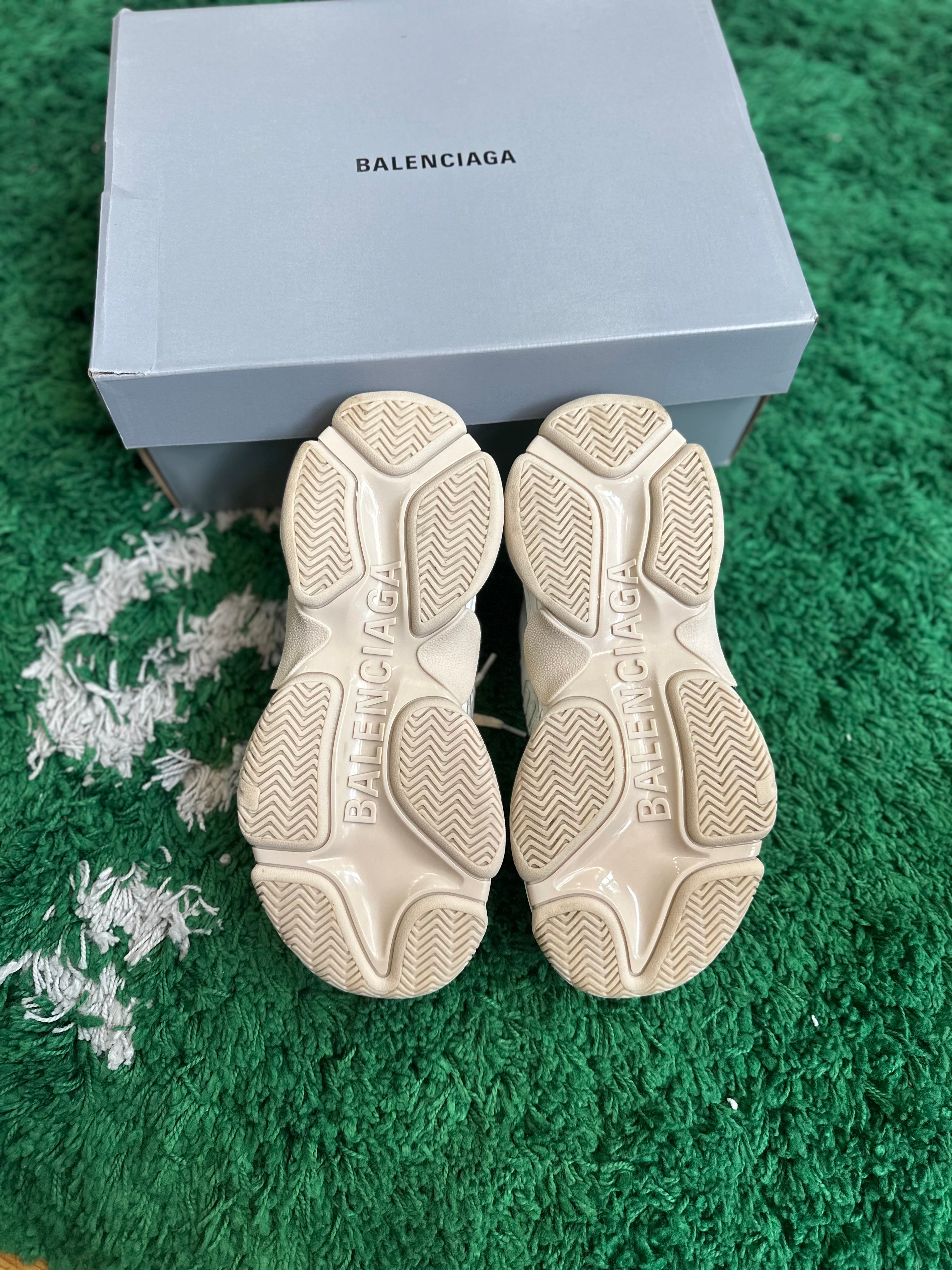 Balenciaga Triple S “White Beige”