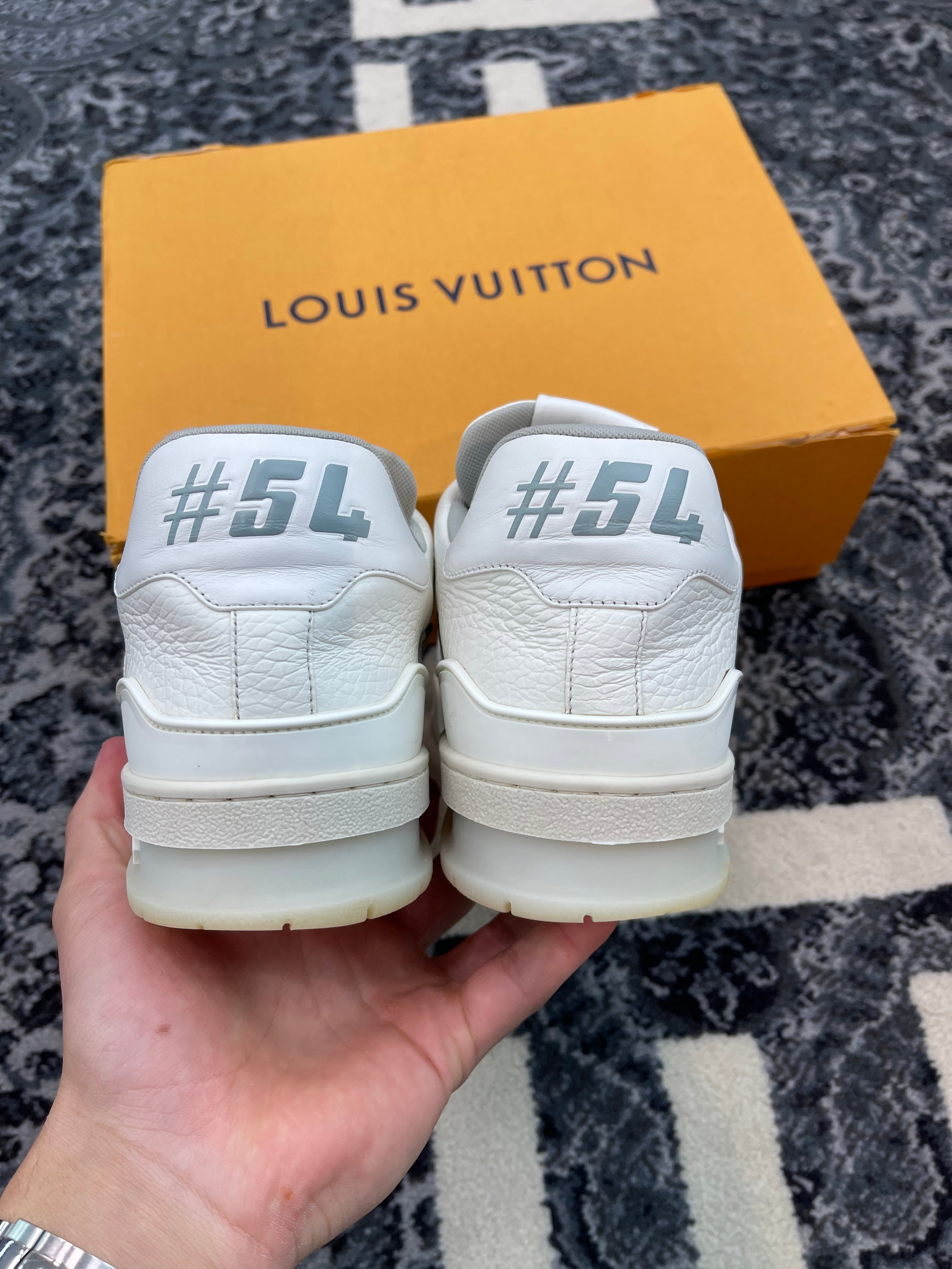 Louis Vuitton Trainer Signature “White Cream”