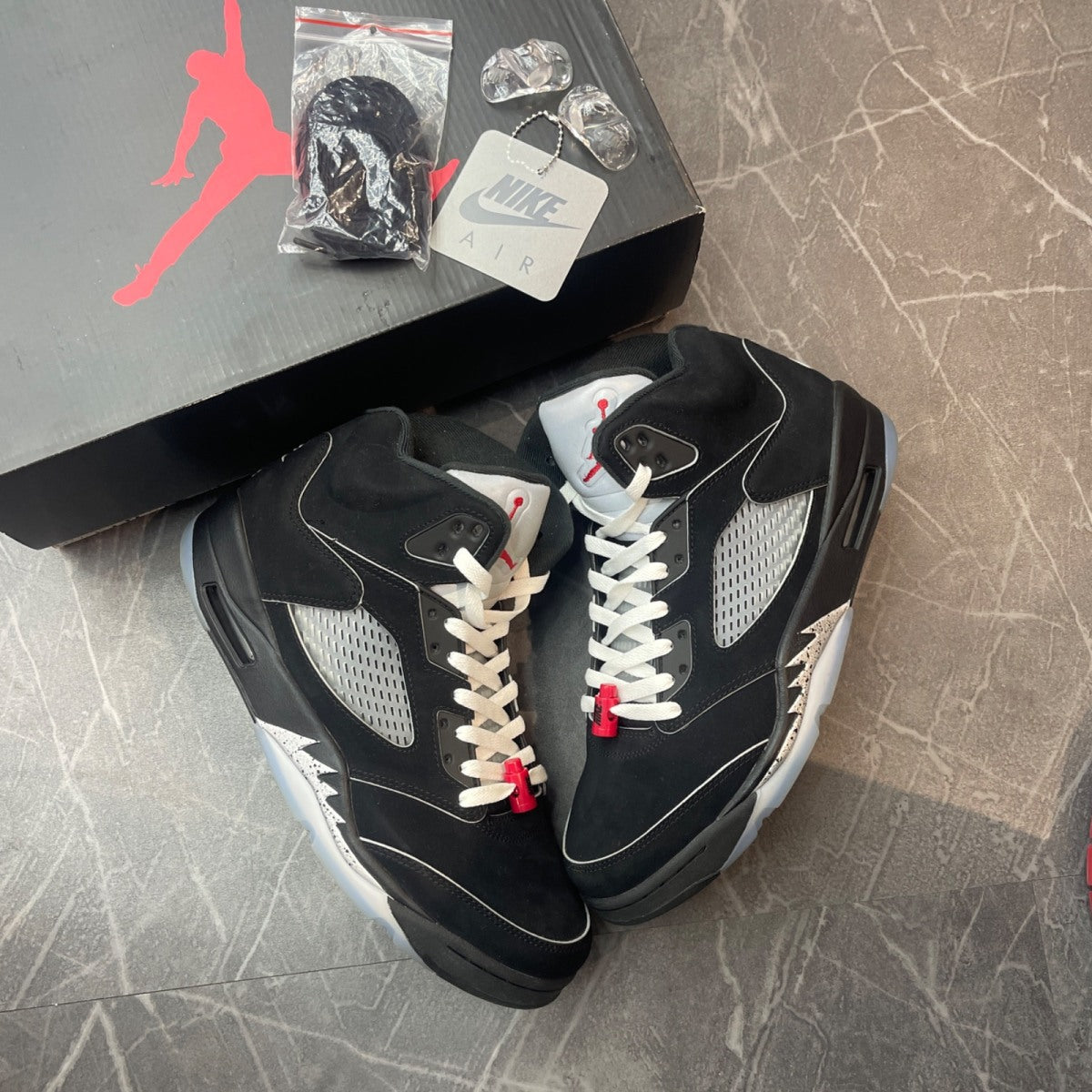 Jordan 5 Retro OG Black Metallic Reimagined (Size 10.5) (Lightly Worn)