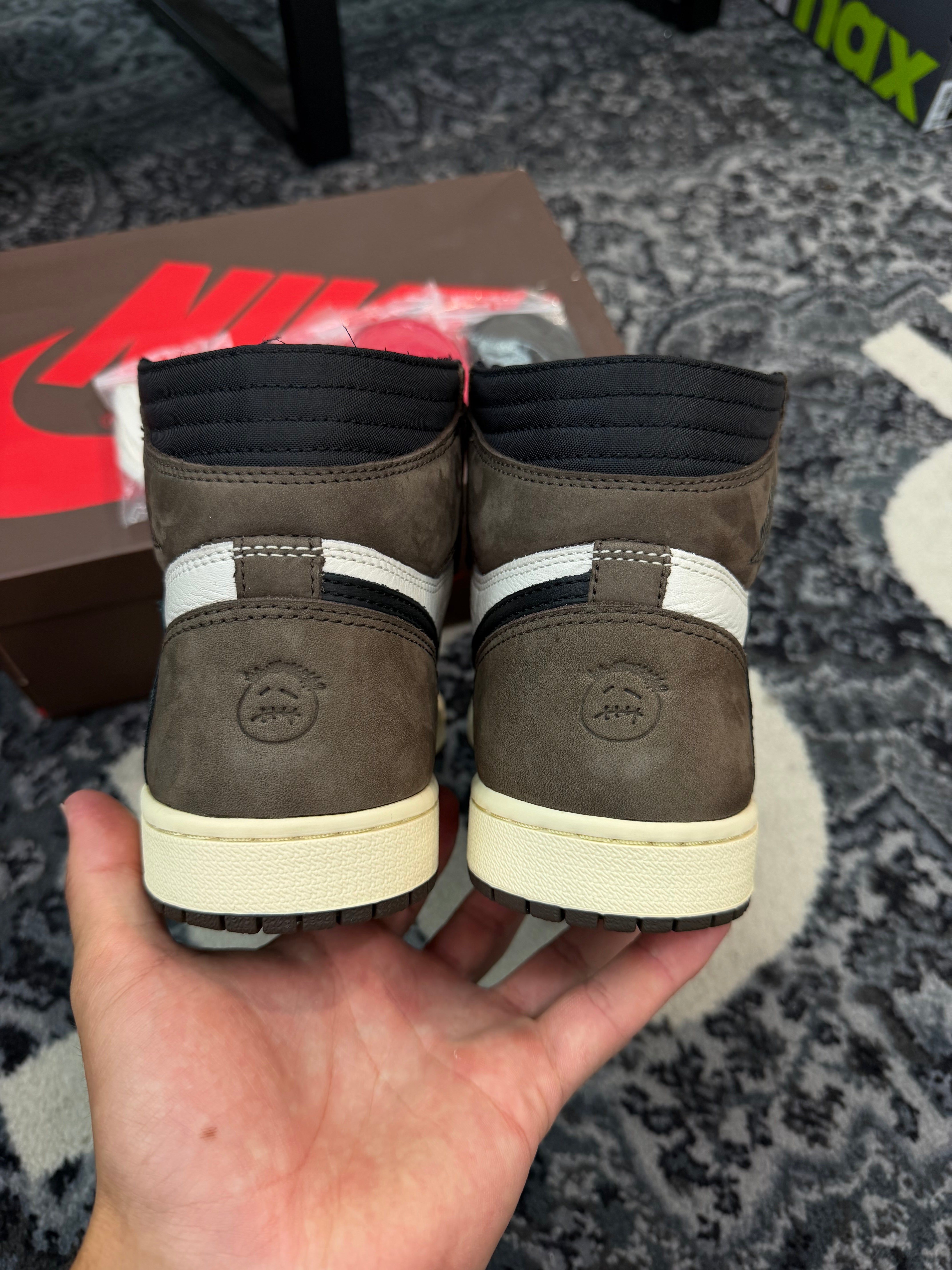 Jordan 1 High x Travis Scott “Mocha”