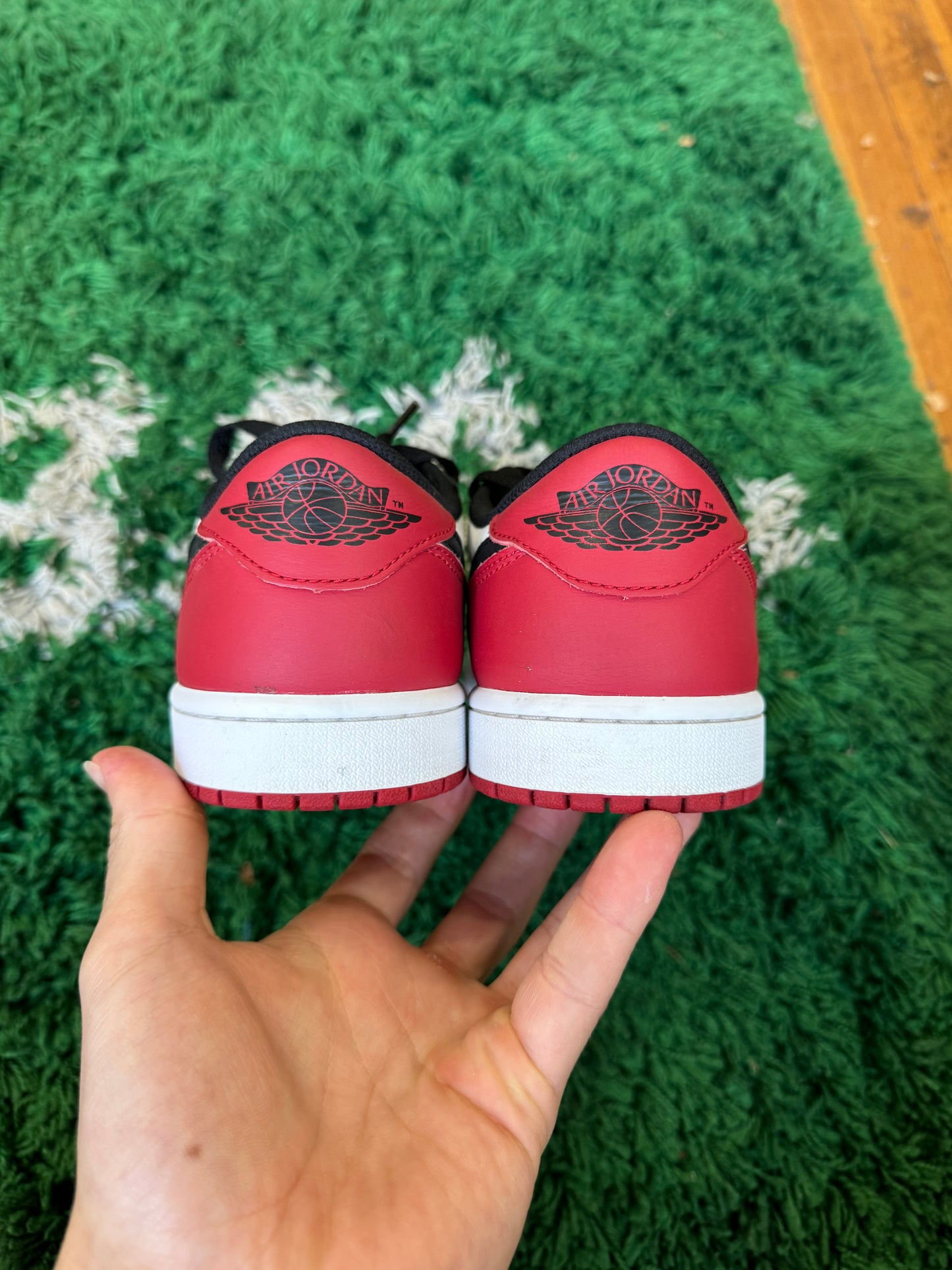 Jordan 1 Low “Black Toe”