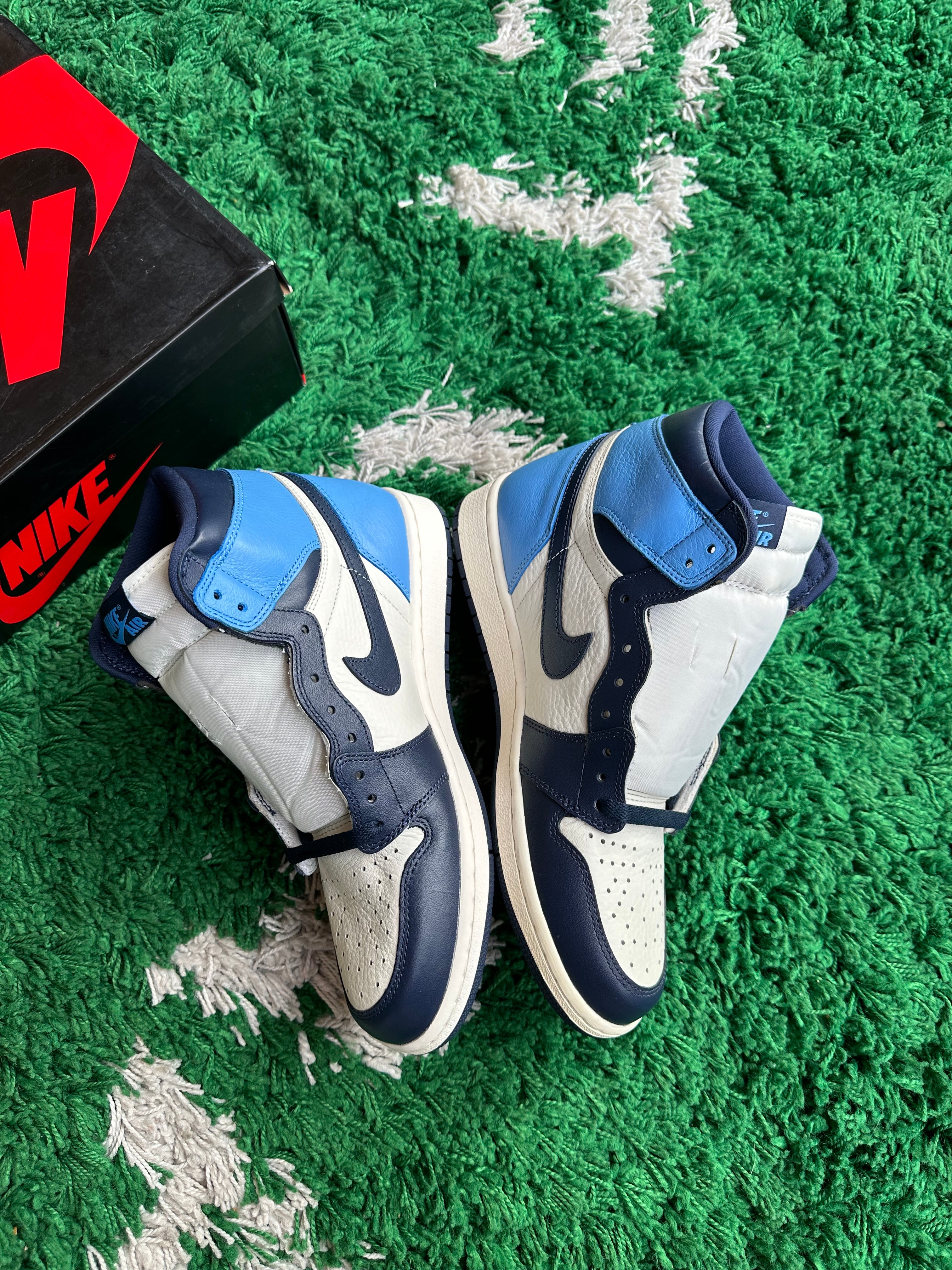 Jordan 1 High “Obsidian”