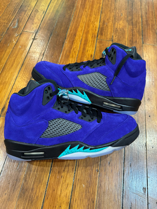 Jordan 5 “Alternate Grape”