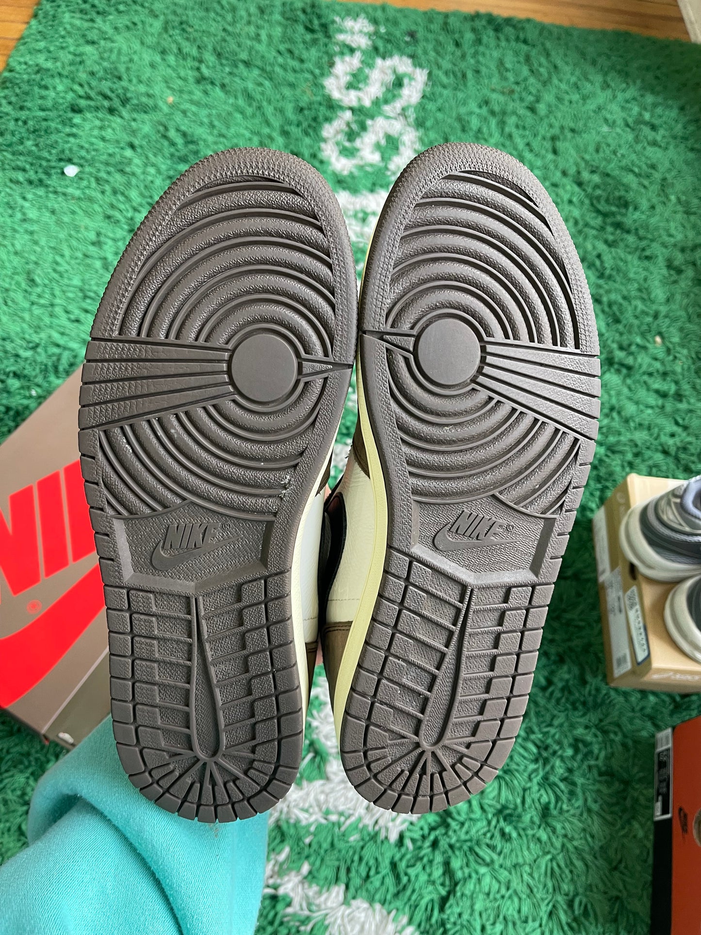 Jordan 1 High x Travis Scott “Mocha”