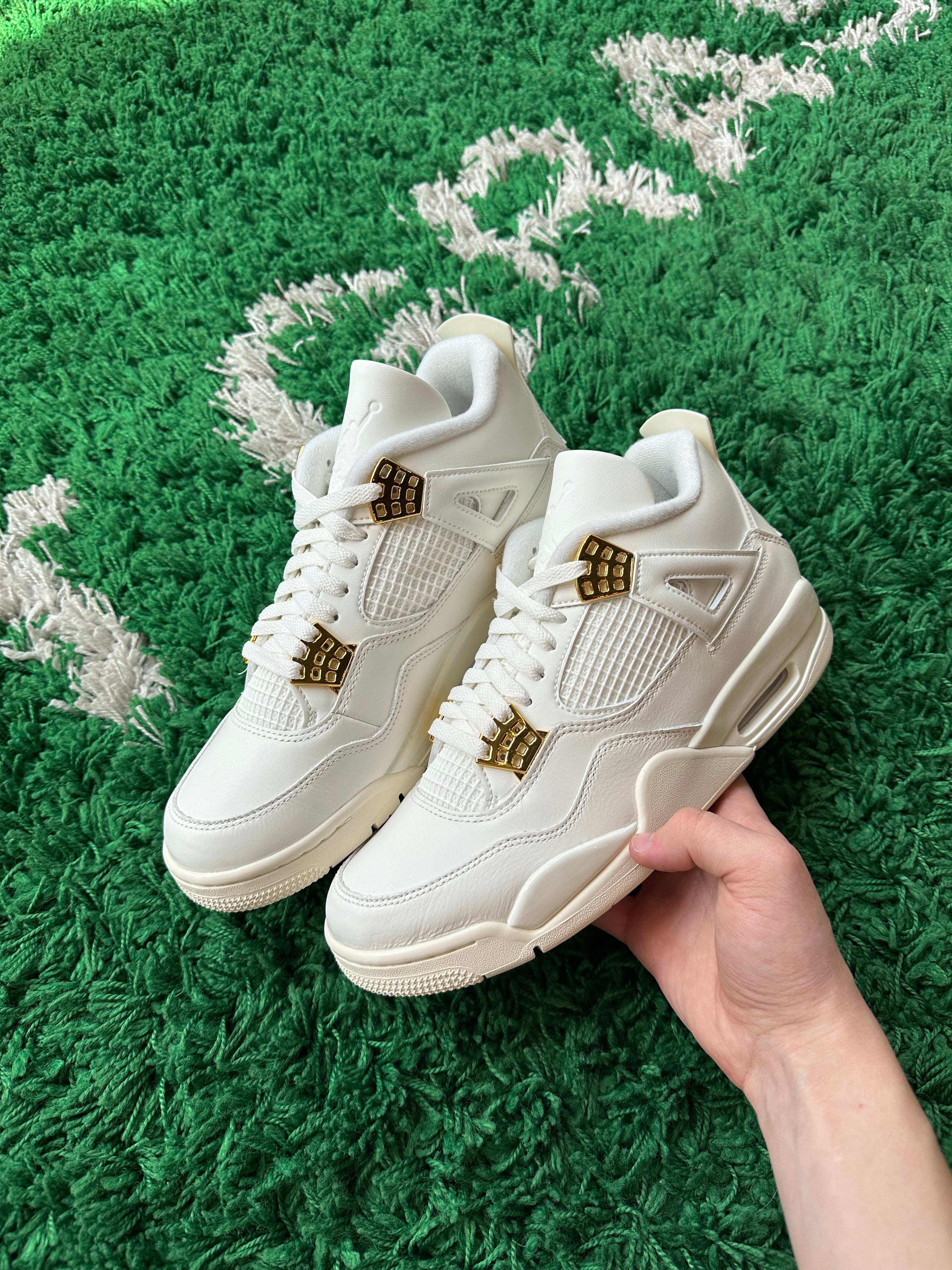 Jordan 4 “Metallic Gold”