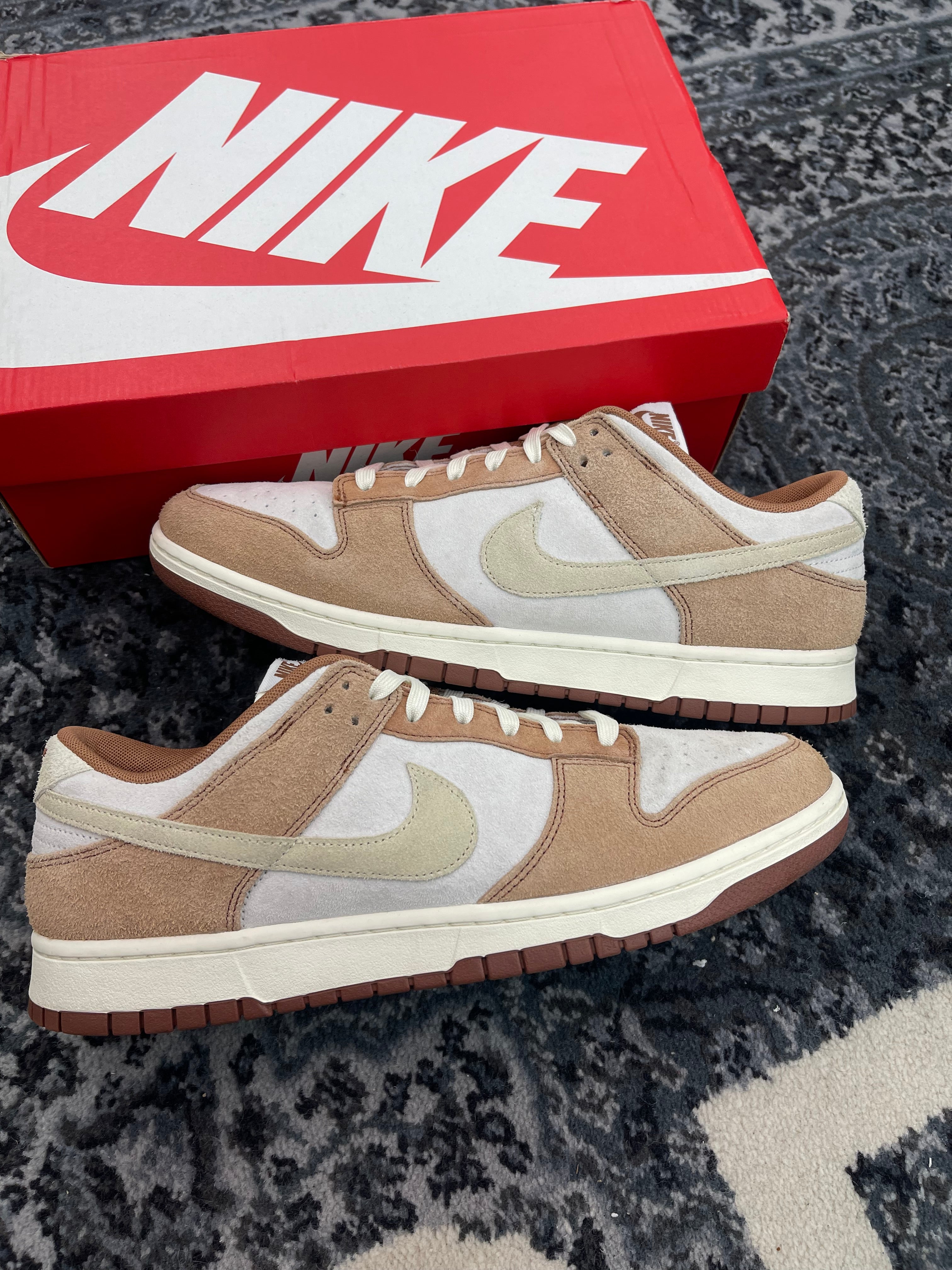 Nike Dunk Low “Medium Curry”