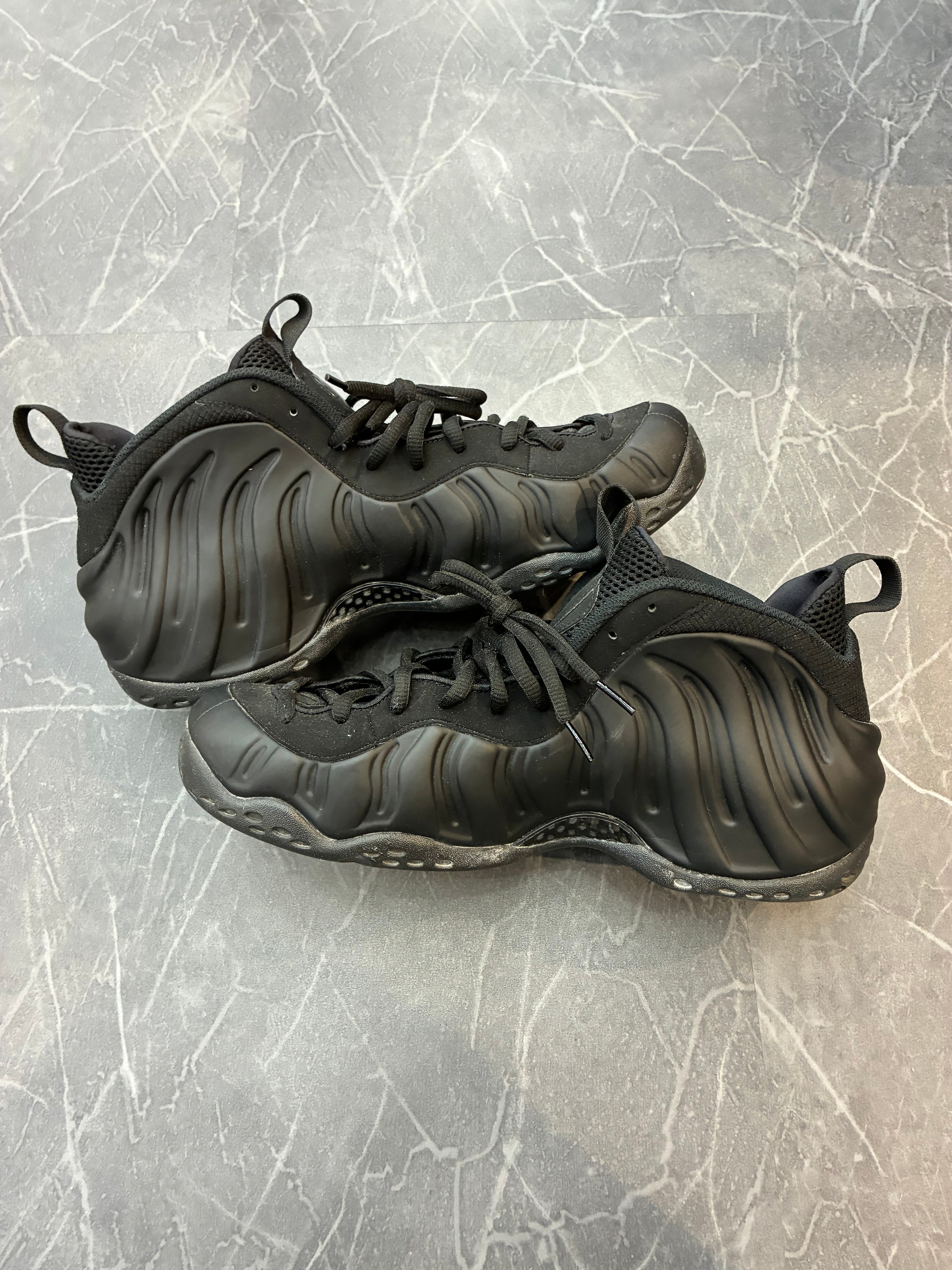 Nike Foamposite “Anthracite”