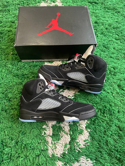 Jordan 5 Reimagined “Black Metallic”