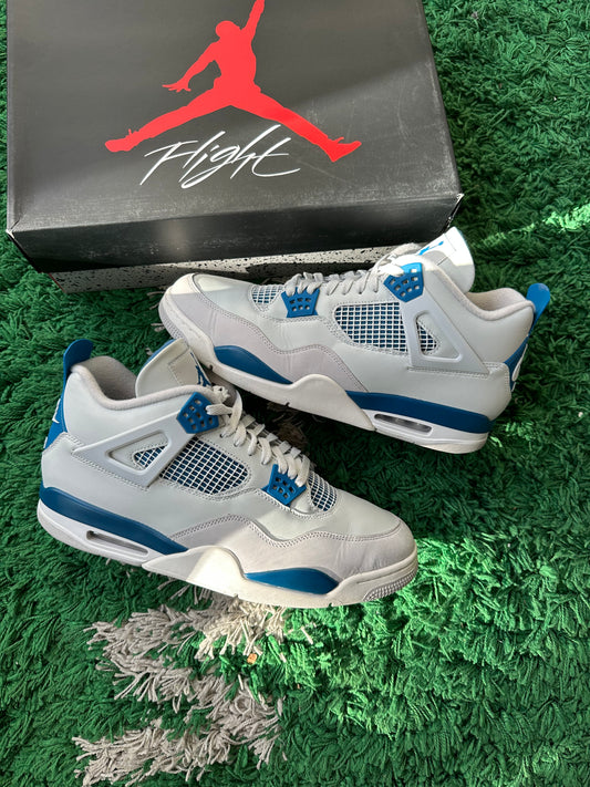 Jordan 4 “Military Blue”