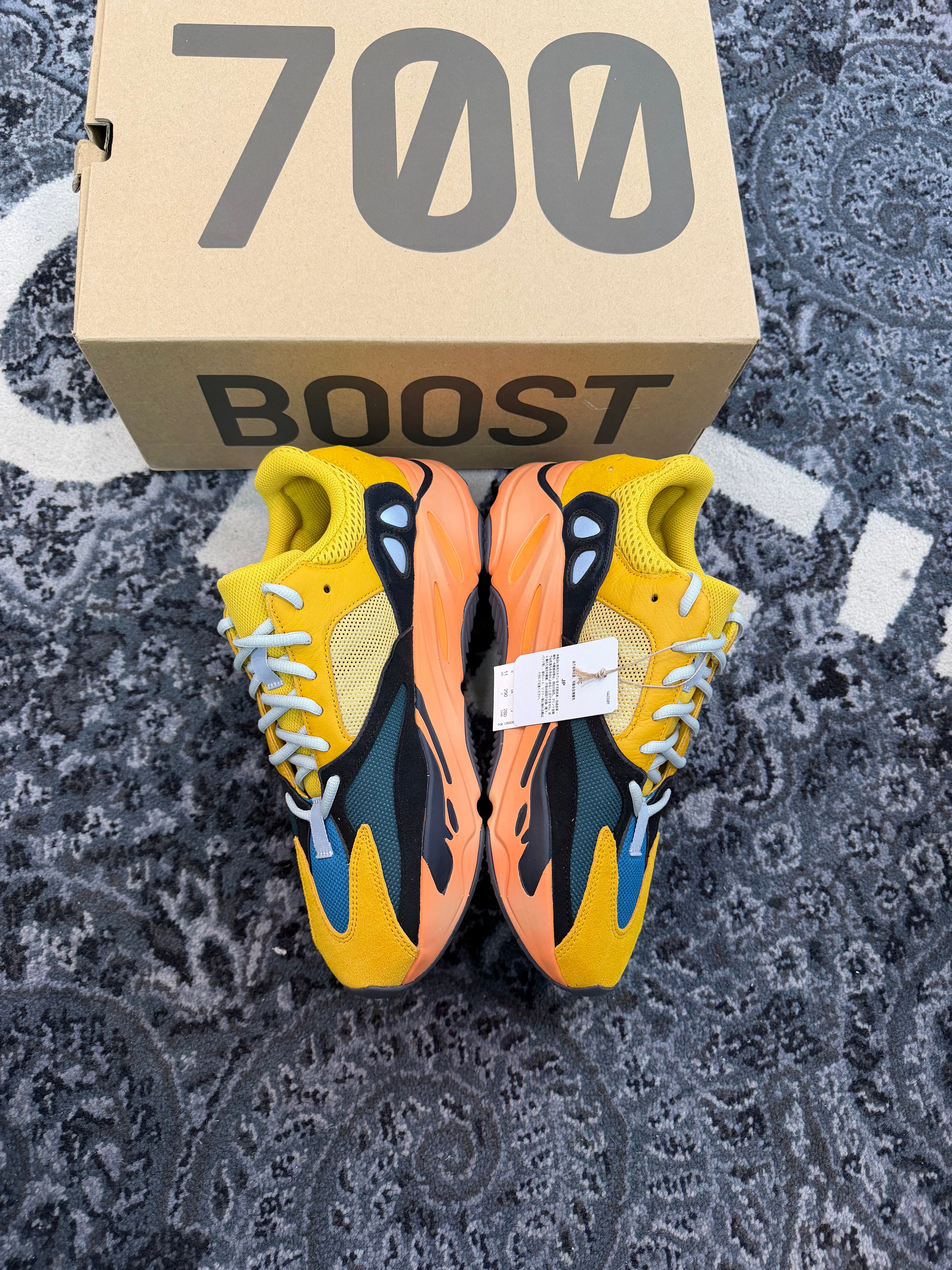 Yeezy 700 “Sun”