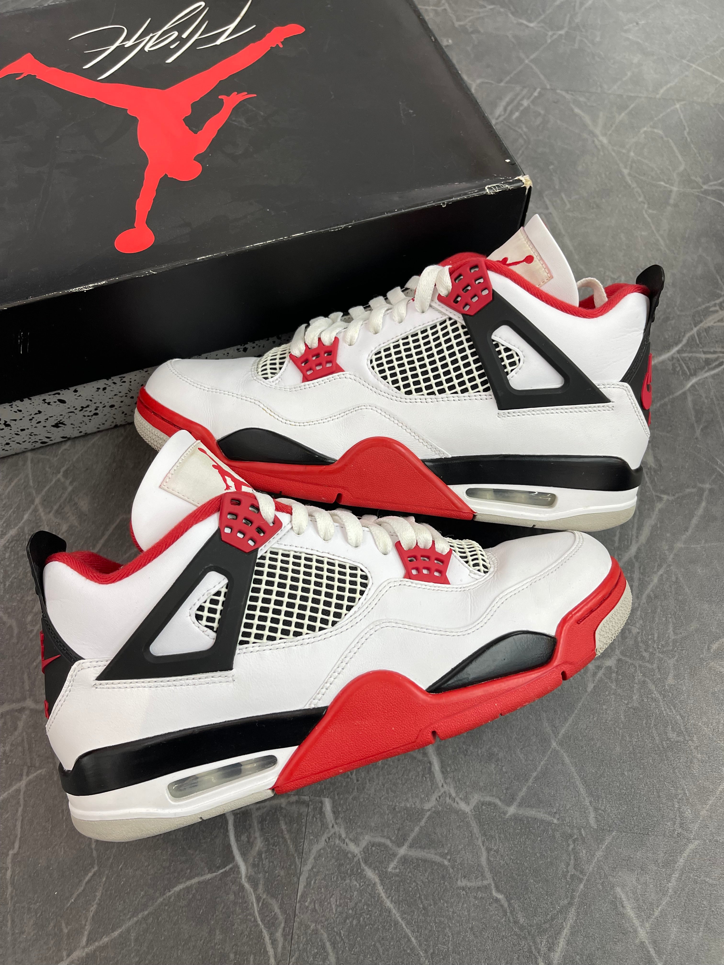 Jordan 4 “Fire Red” (2020)