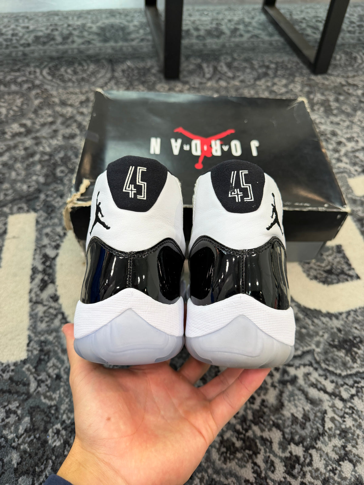 Jordan 11 “Concord”