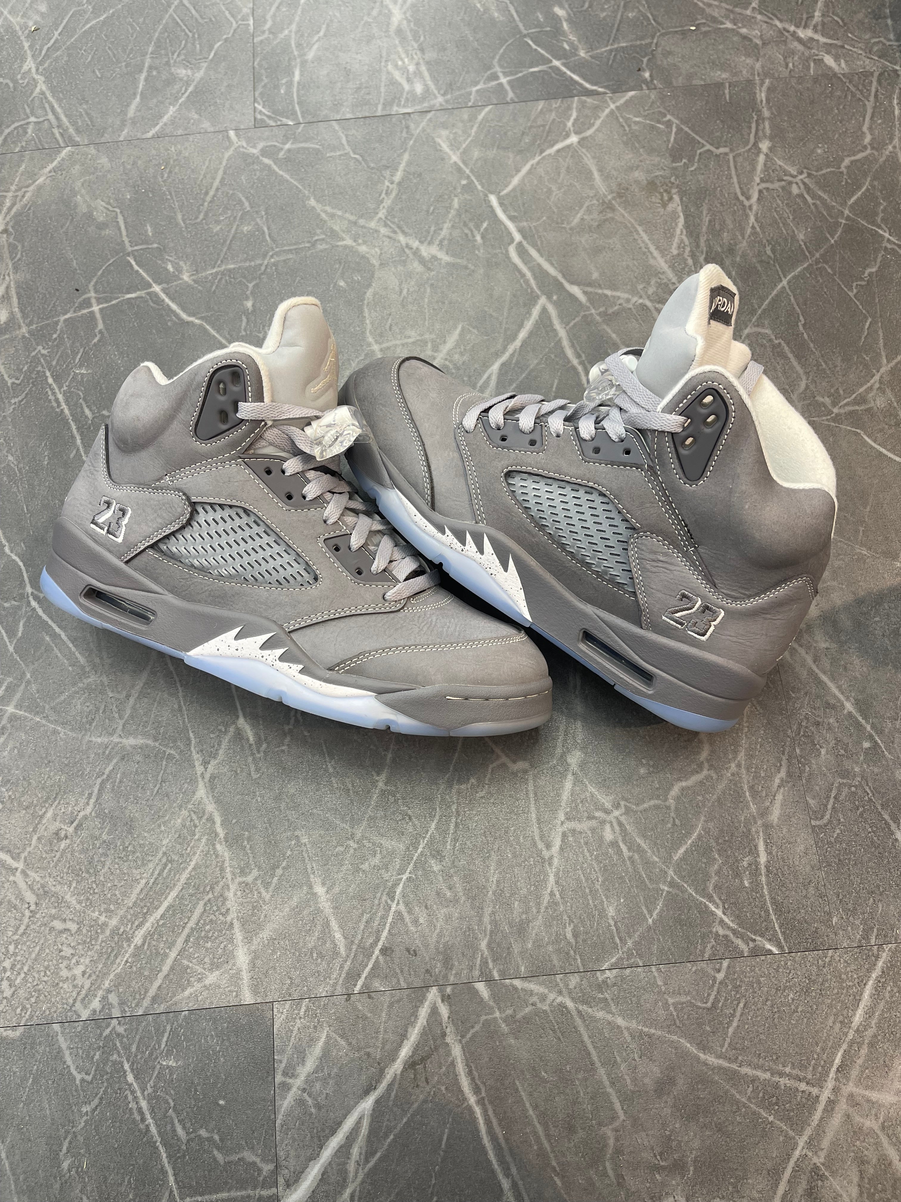 Jordan 5 “Wolf Grey” (2026)