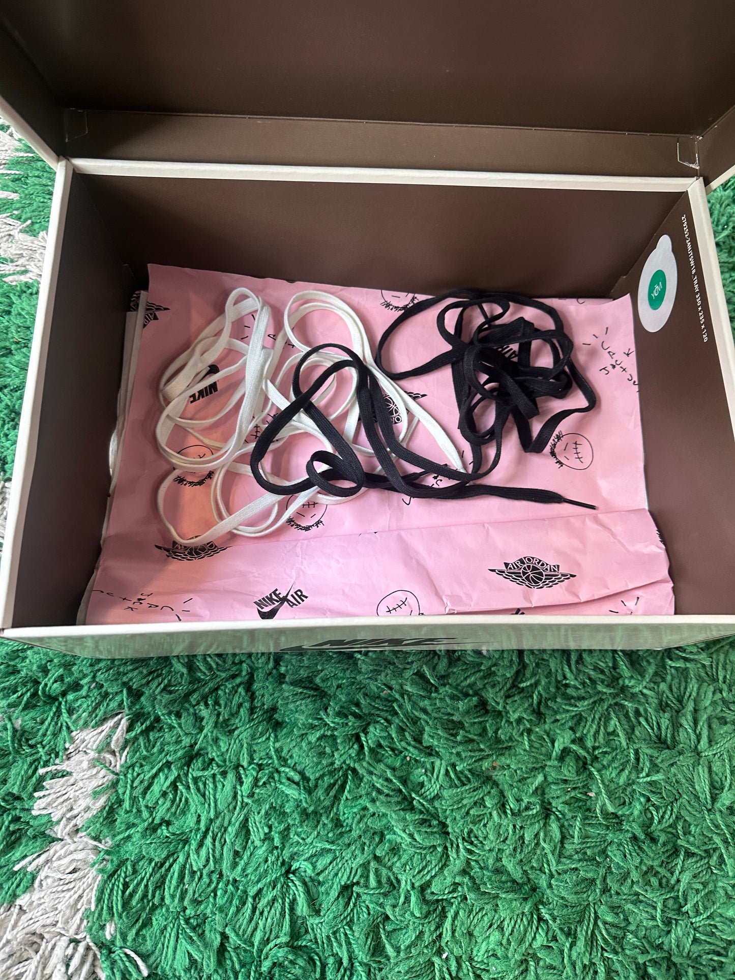 Jordan 1 Low Travis Scott “Medium Olive”