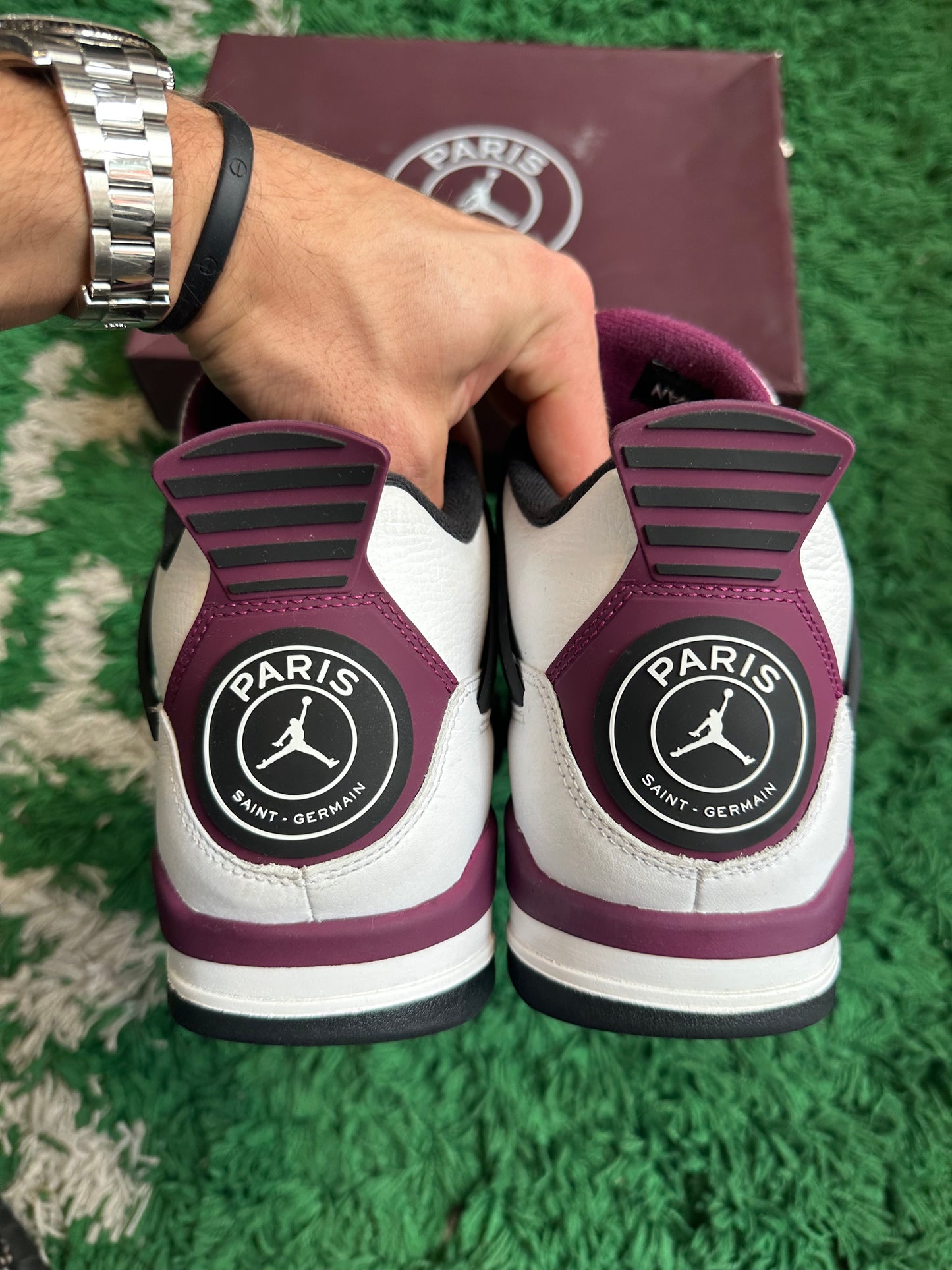 Jordan 4 “PSG”
