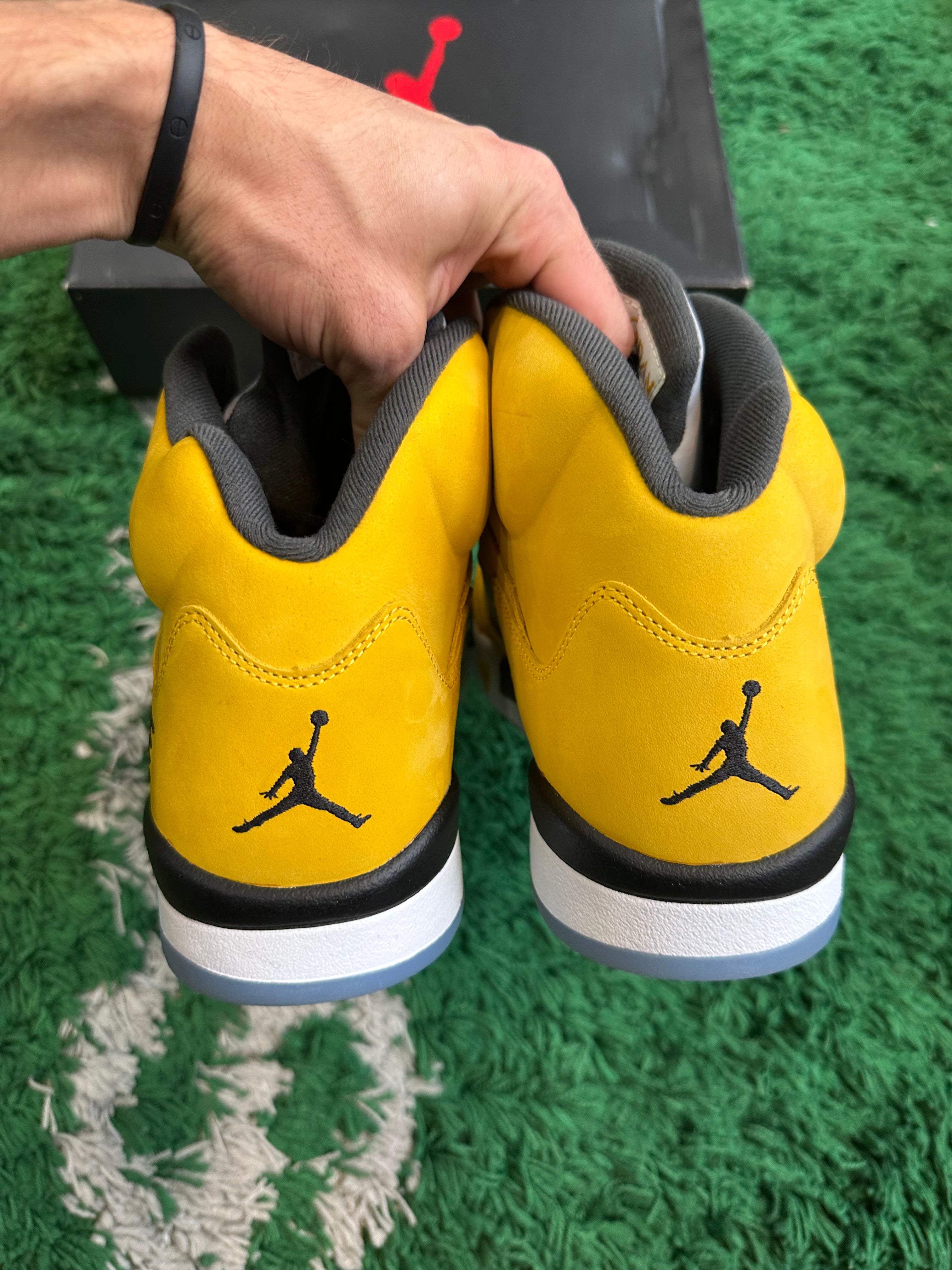 Jordan 5 “Tokyo”