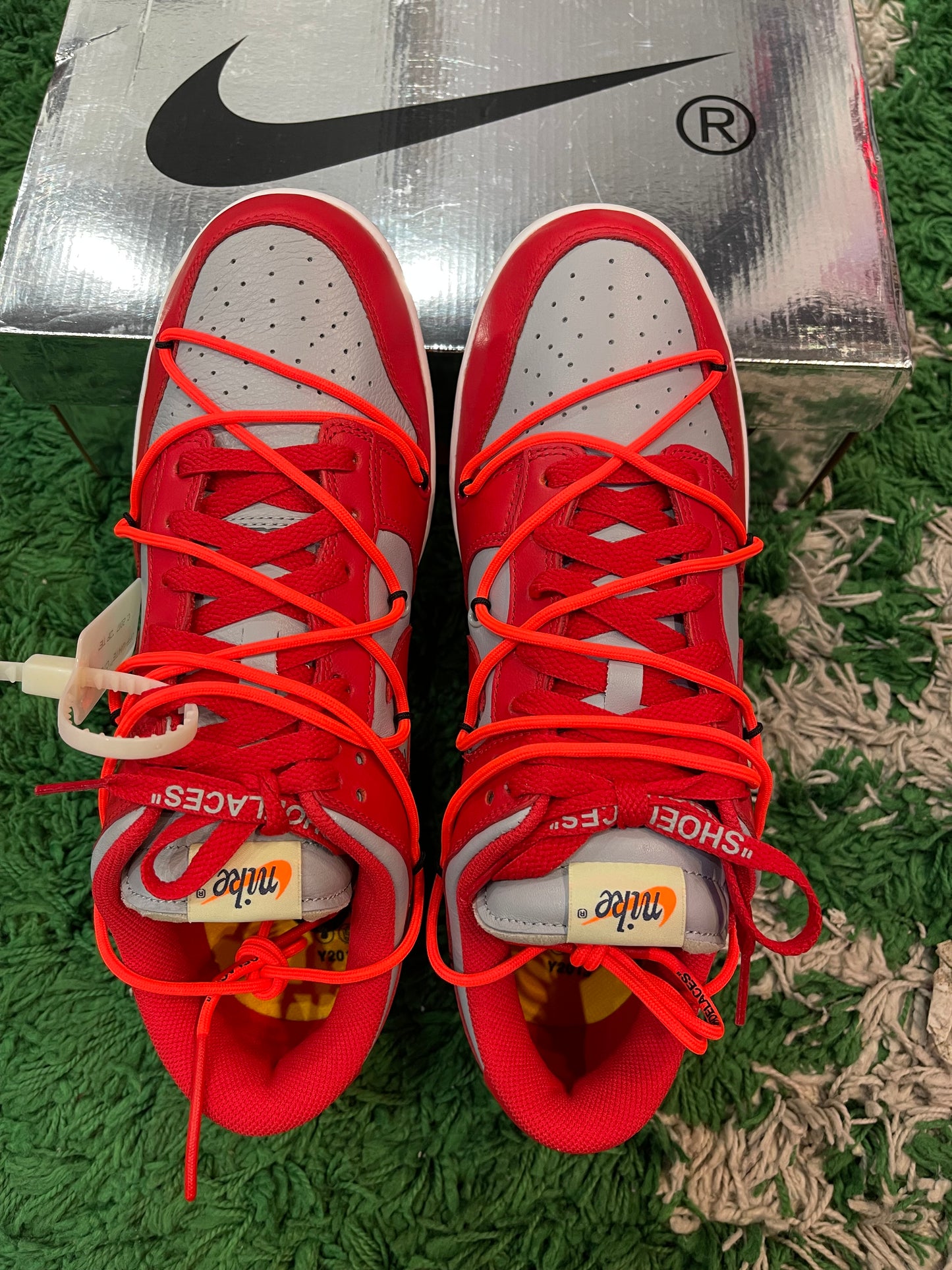 Nike Dunk Low x Off White “University Red”