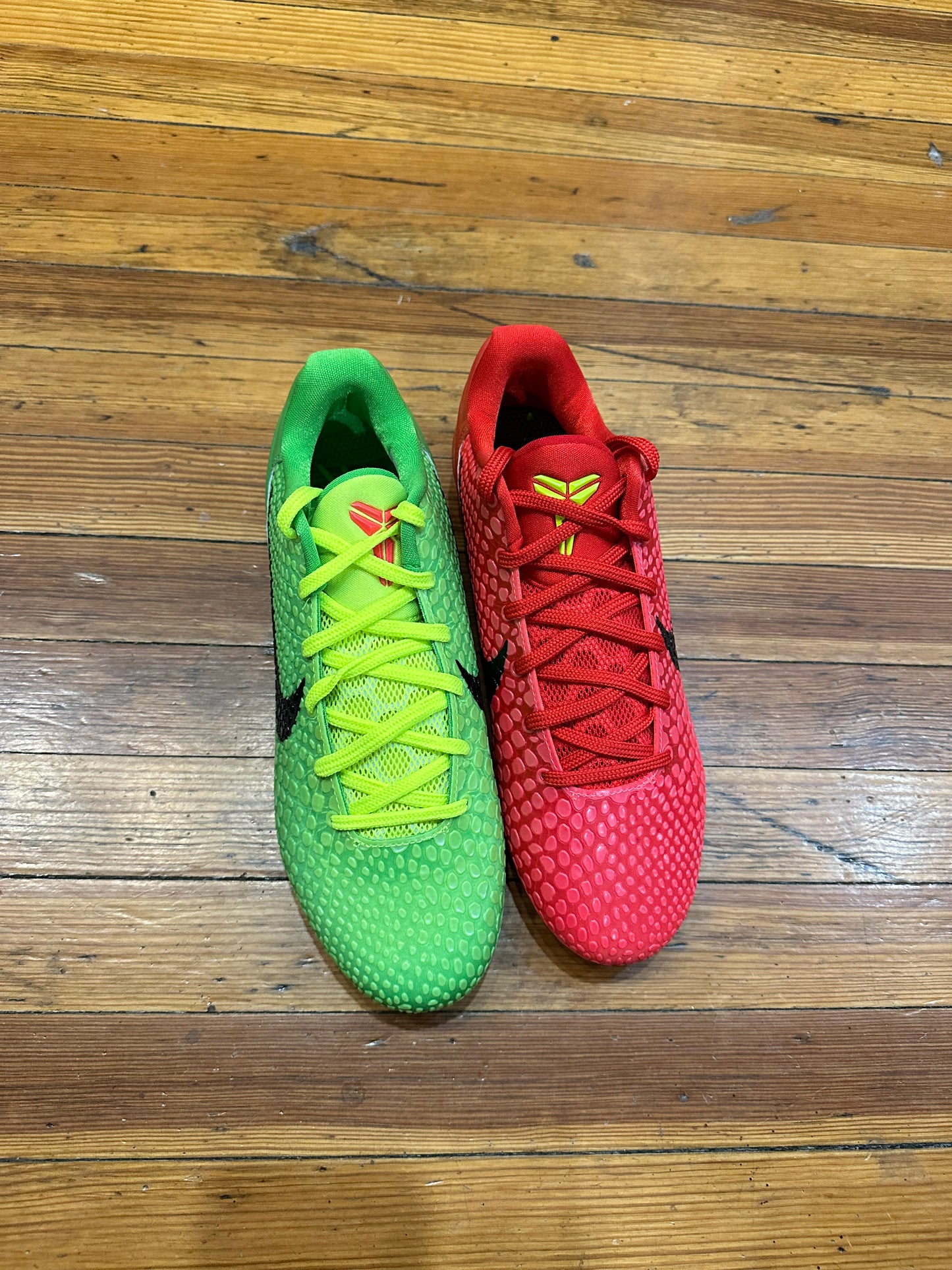 Nike Vapor Edge 6 Kobe Grinch Cleats “Mismatch”