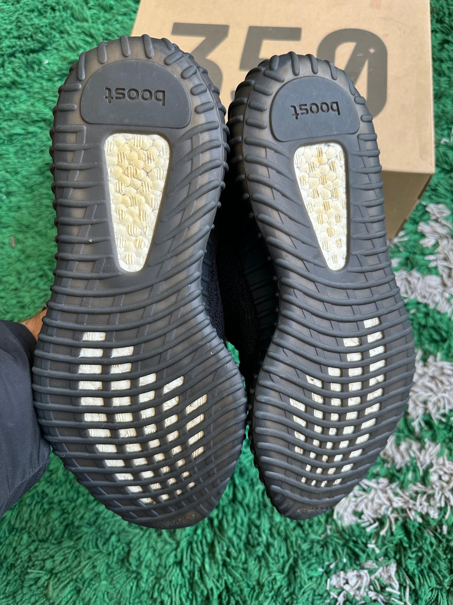 Yeezy 350 “Bred”