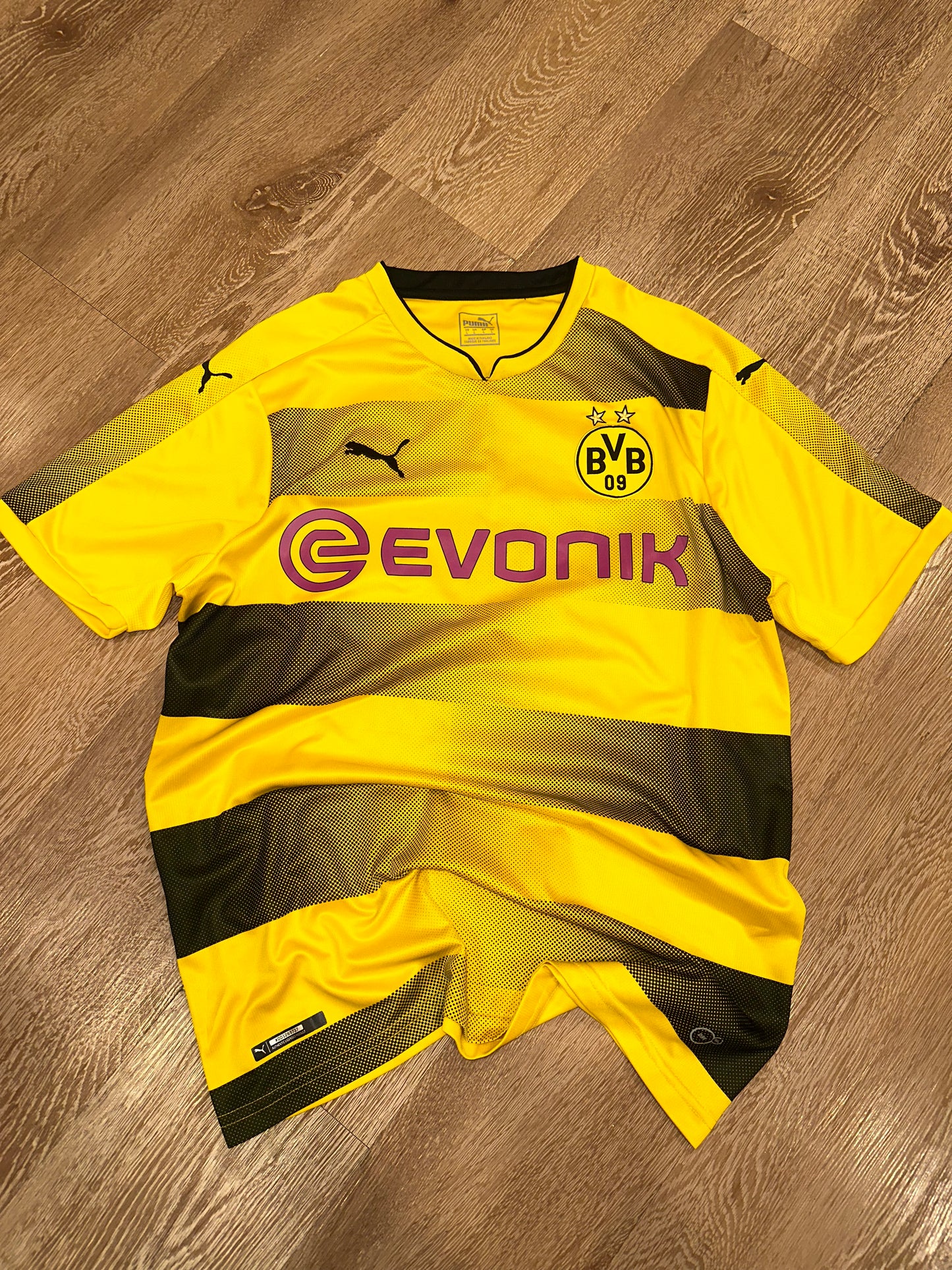 Dortmund Pulisic Jersey (L)
