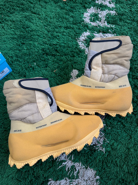 Yeezy Knit RNR Boot “Sulfur”