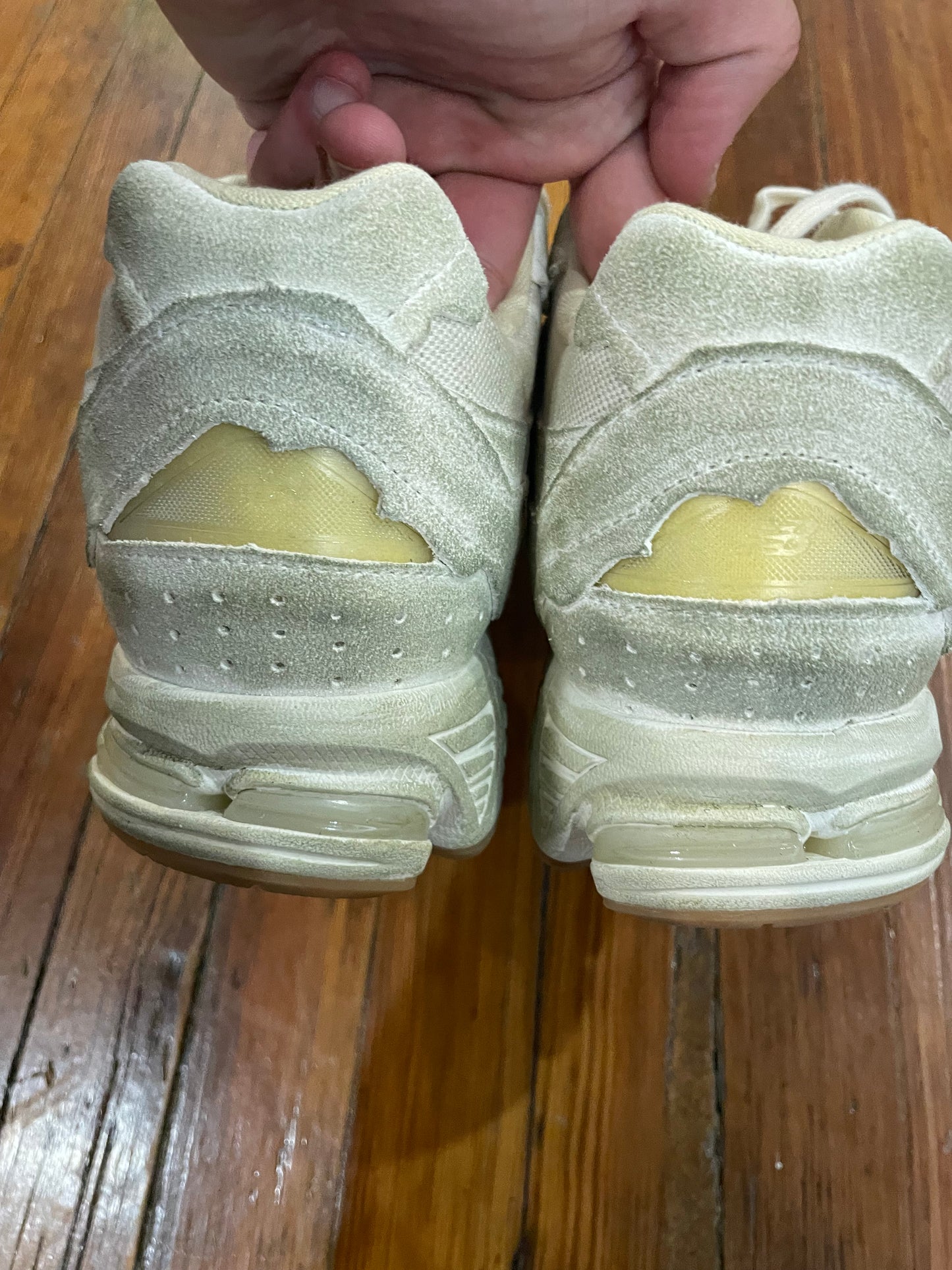 New Balance 2002R “Protection Pack Distressed”