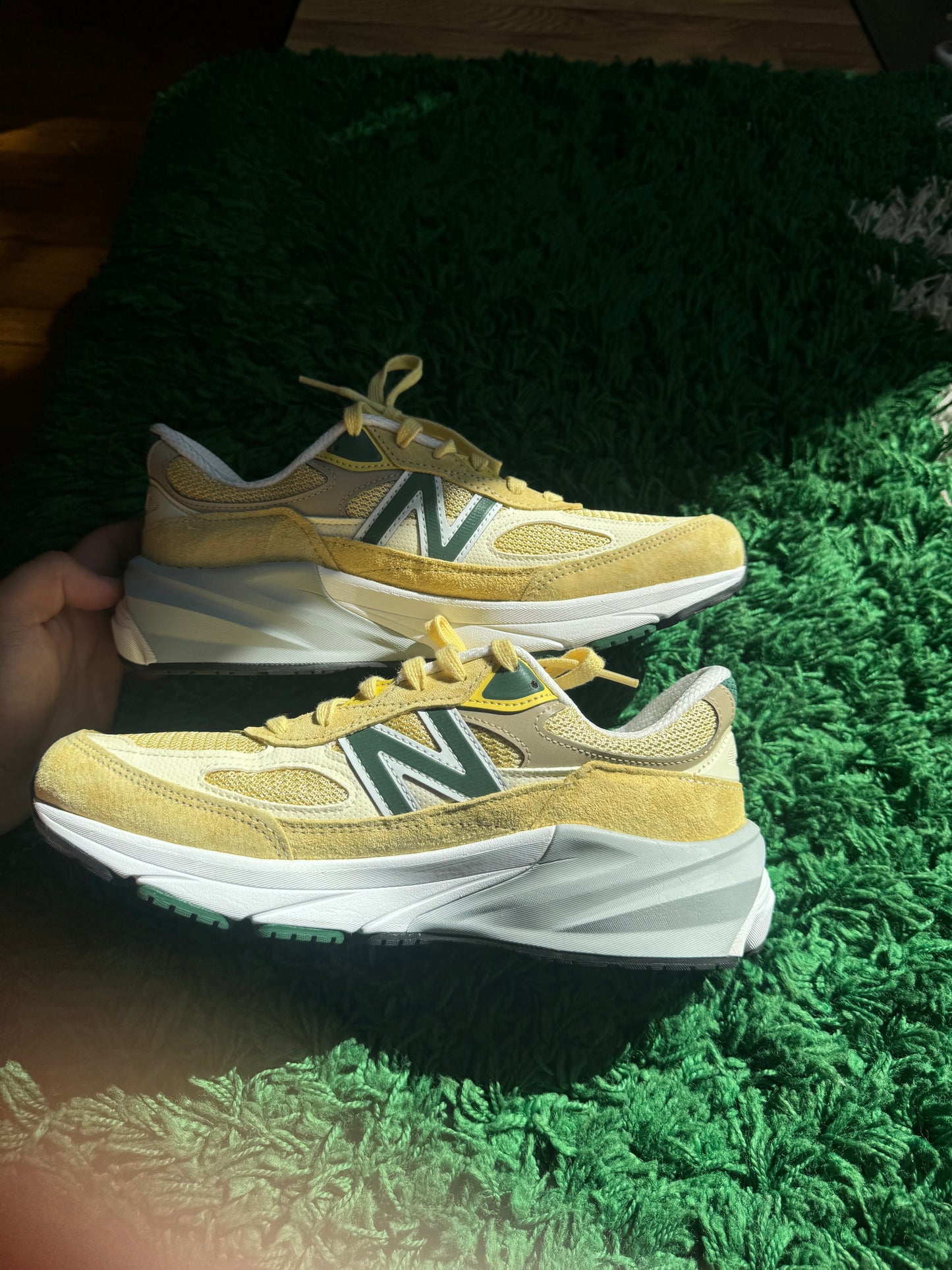 New Balance 990V6 “Sulphur Green”