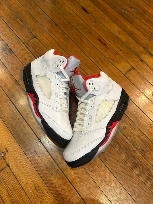 Jordan 5 Fire Red (2020)