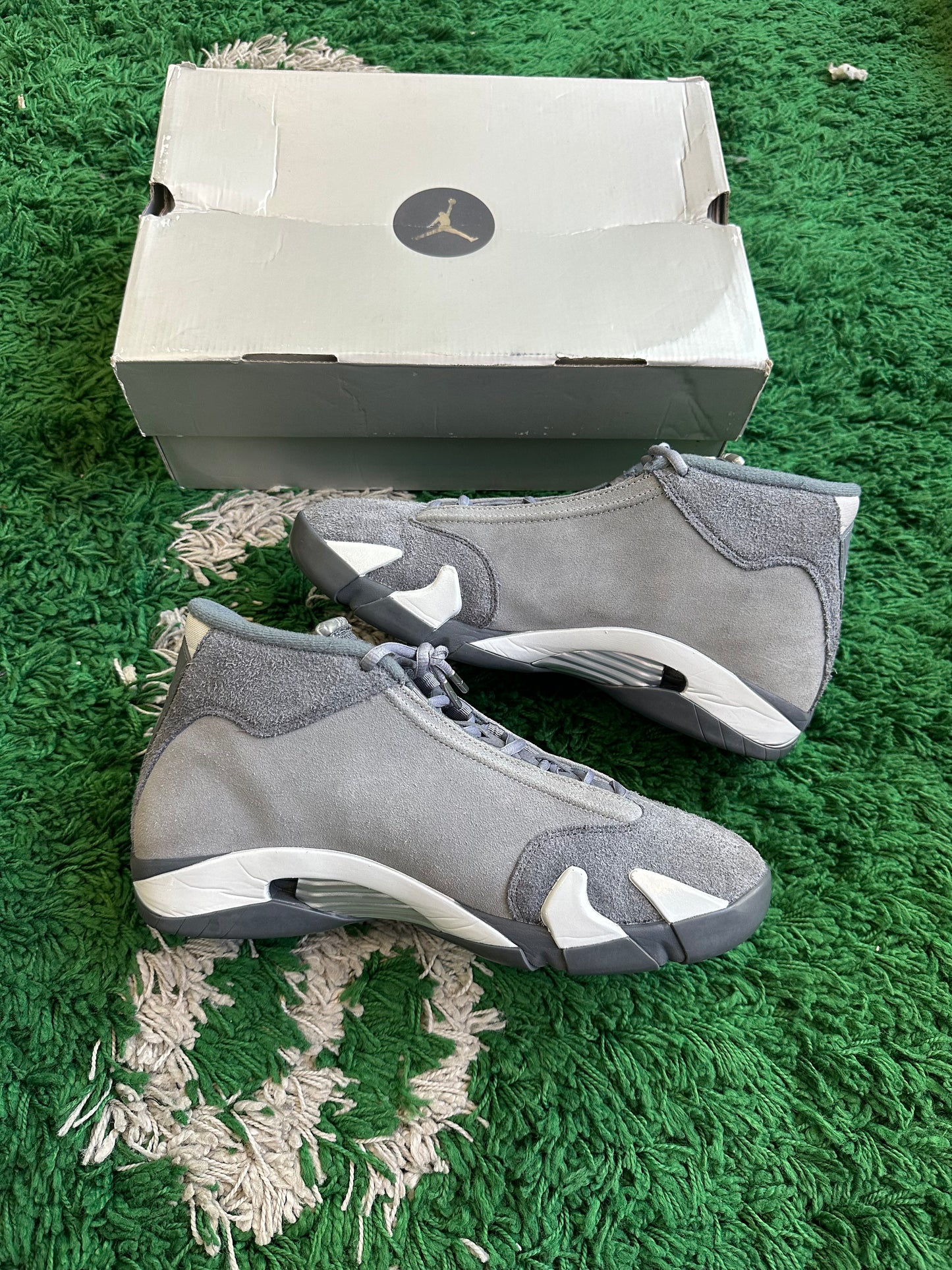 Jordan 14 “Flint Grey”