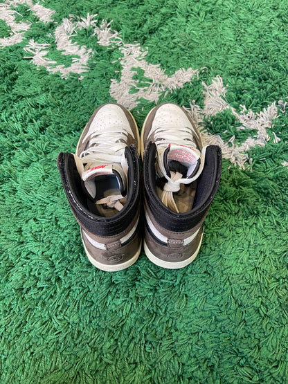 Jordan 1 High x Travis Scott “Mocha”