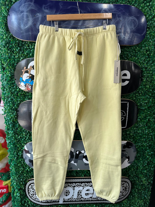 Essentials Sweatpants “Canary”