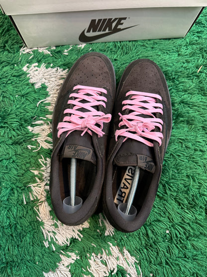 Jordan 1 Low Travis Scott “Velvet Brown”