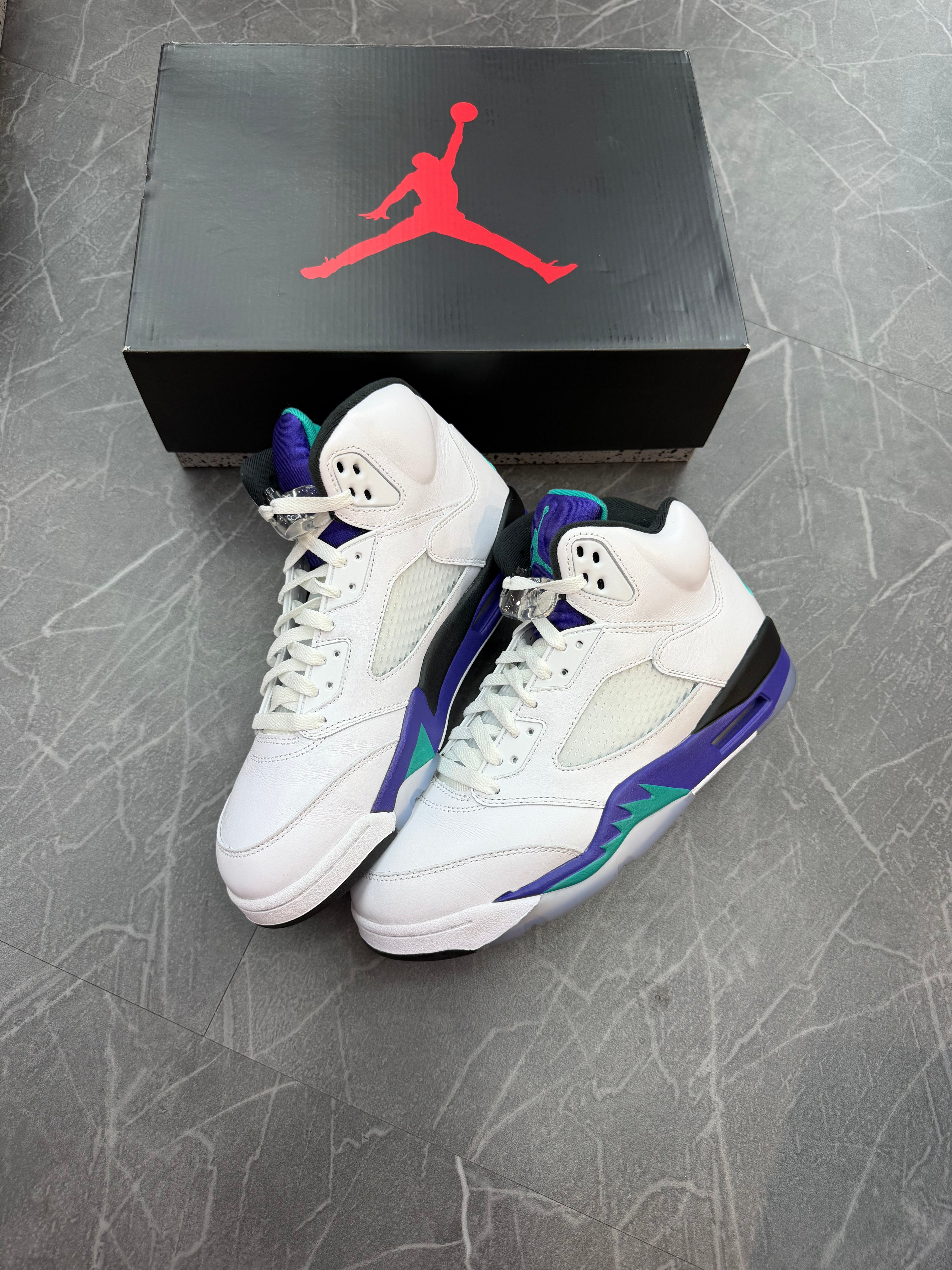 Jordan 5 “Grape”