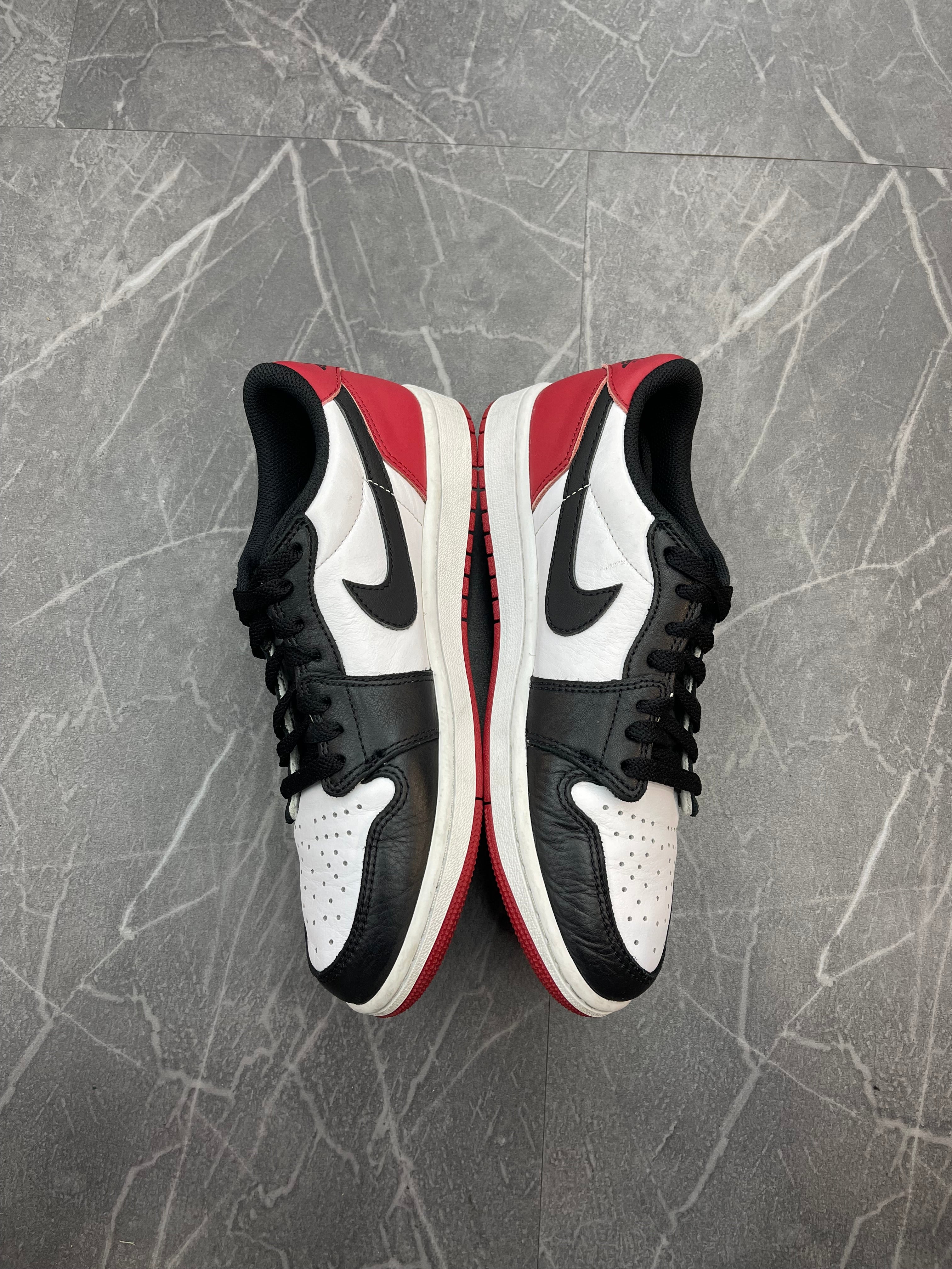 Jordan 1 Low “Black Toe”