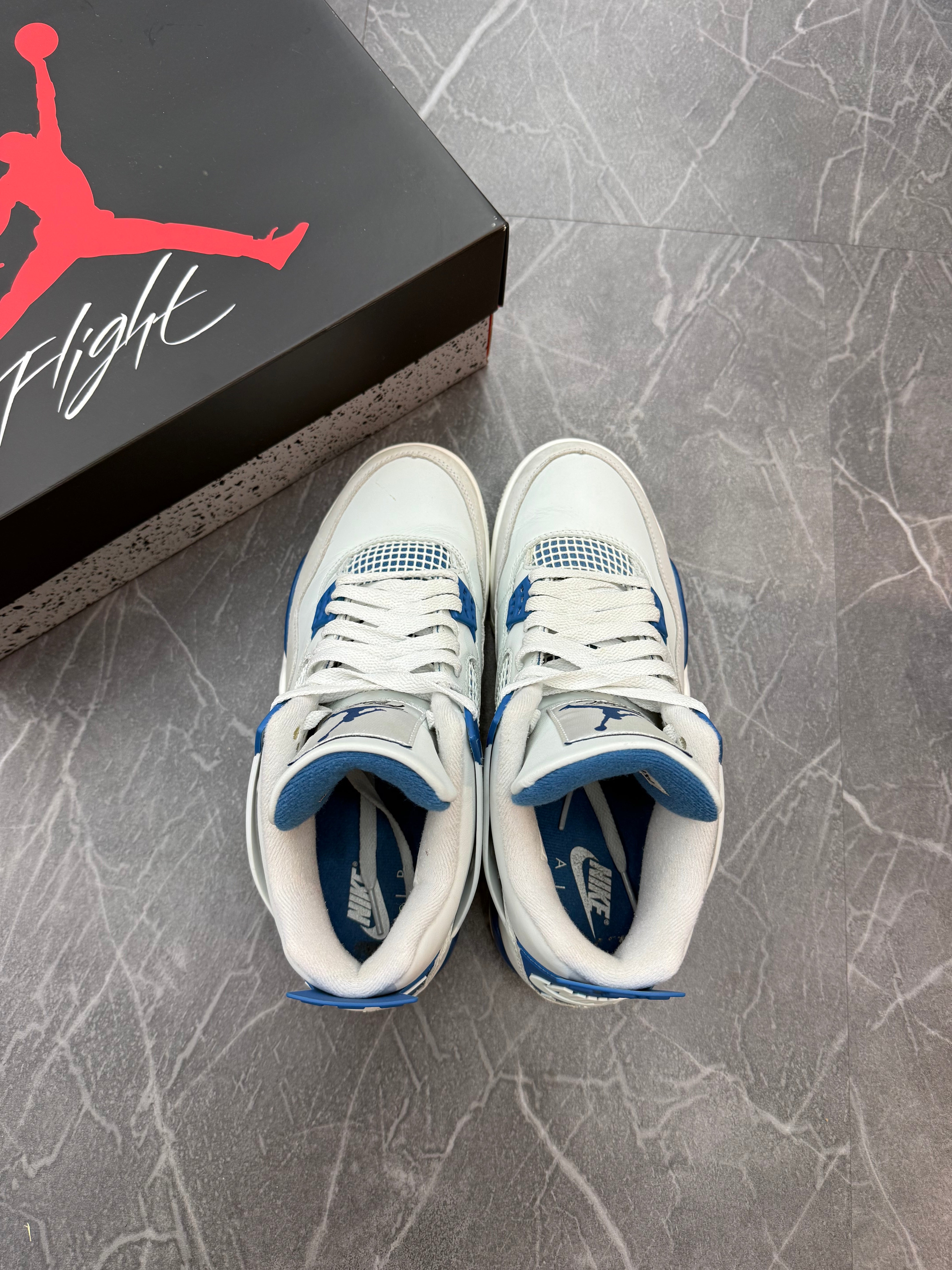 Jordan 4 “Military Blue”