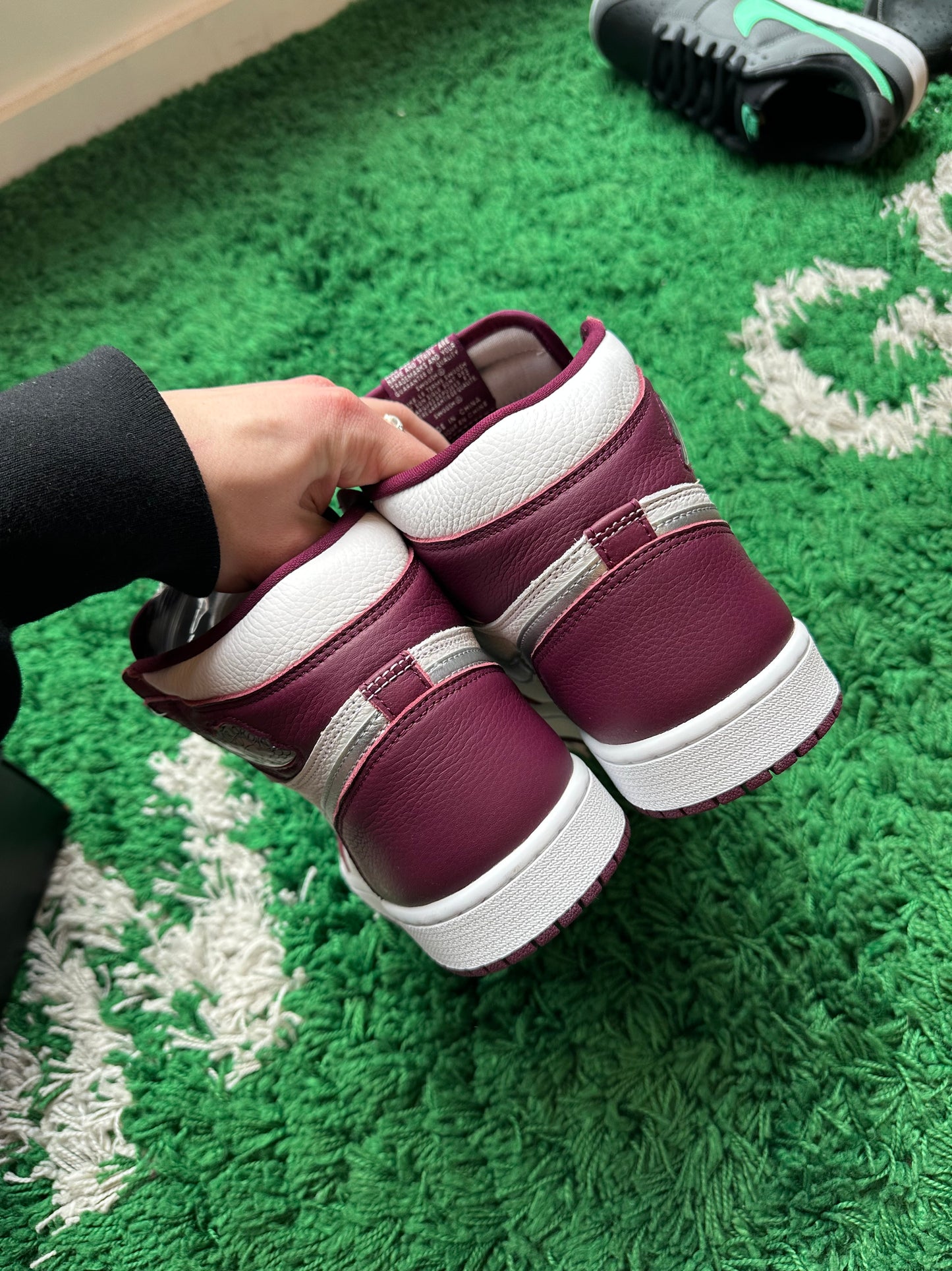 Jordan 1 High “Bordeaux”