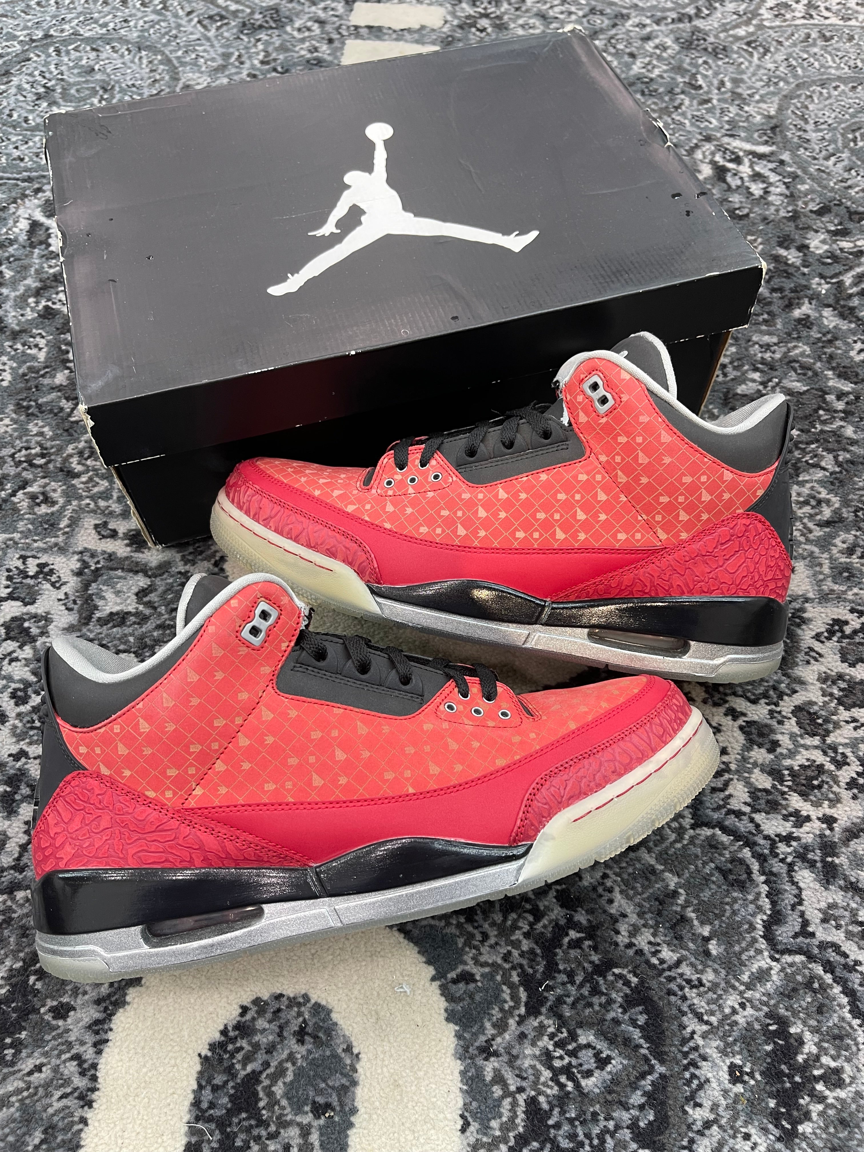 Jordan 3 “Doernbecher” (2013)