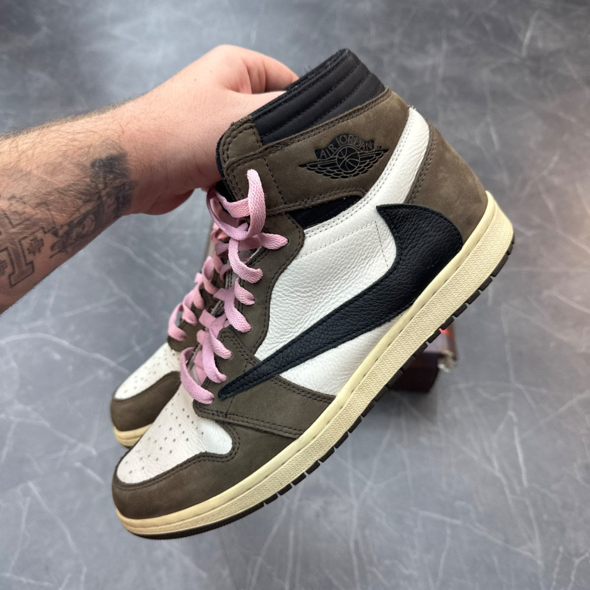 Jordan 1 Retro High OG SP Travis Scott Mocha - Image 3