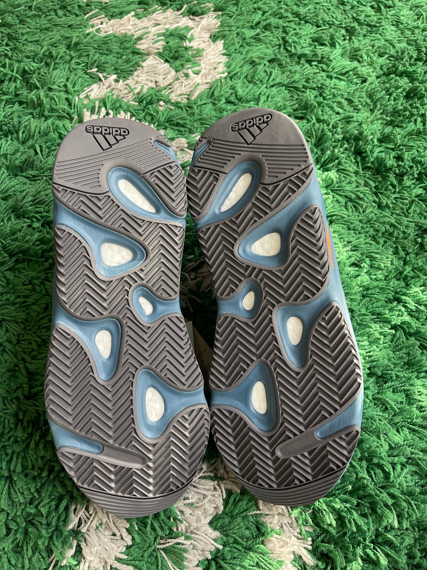 Yeezy Boost 700 “Faded Azure”