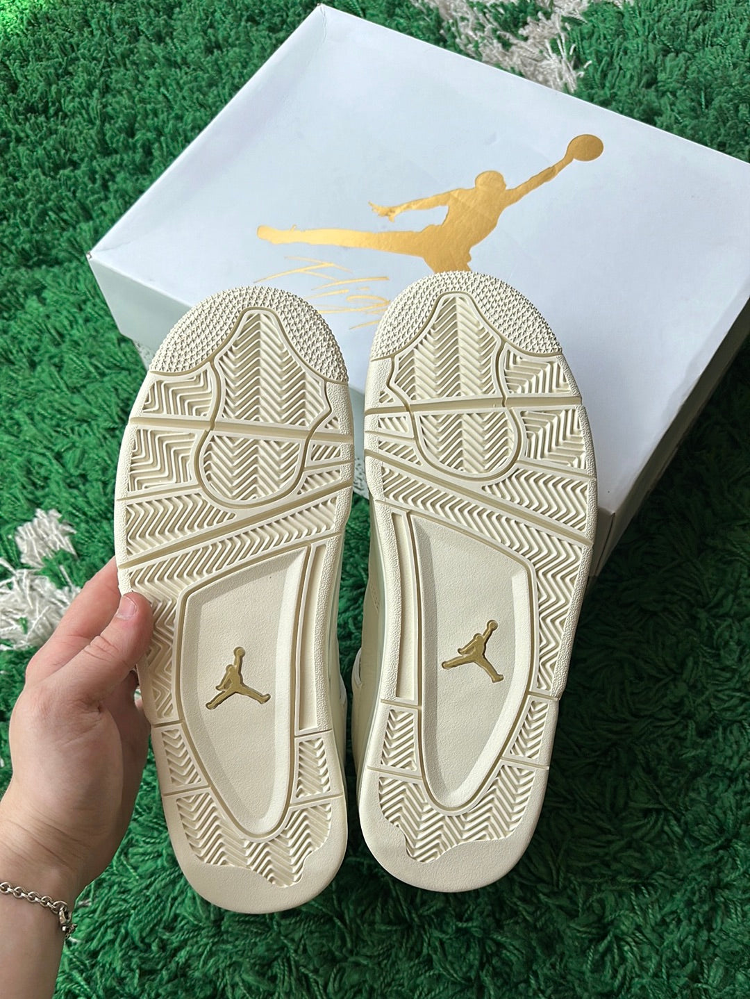 Jordan 4 “Metallic Gold”