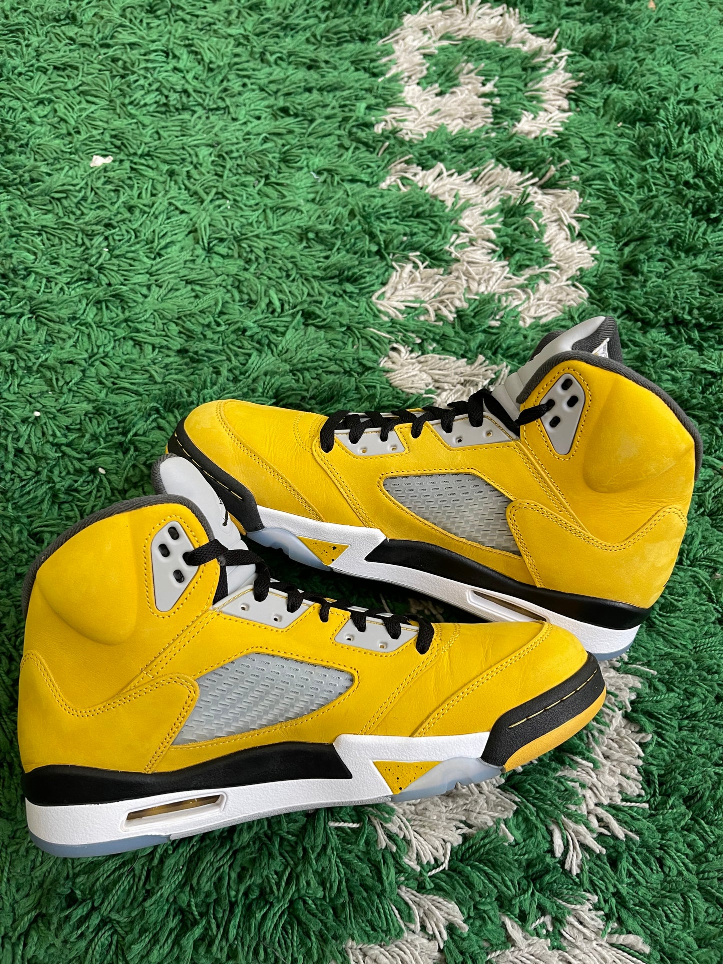 Jordan 5 “Tokyo”