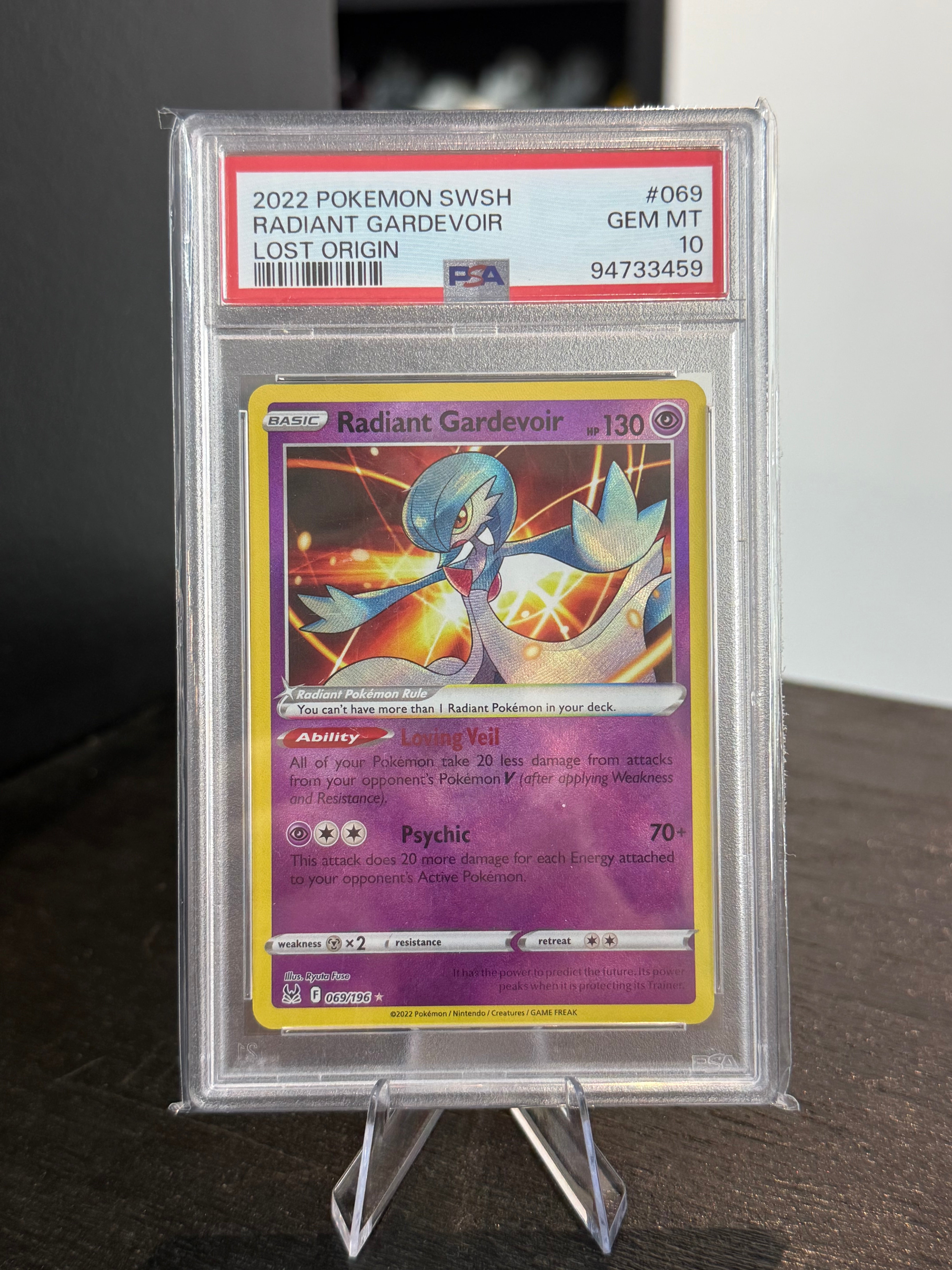 Radiant Gardevoir #069 (PSA 10)