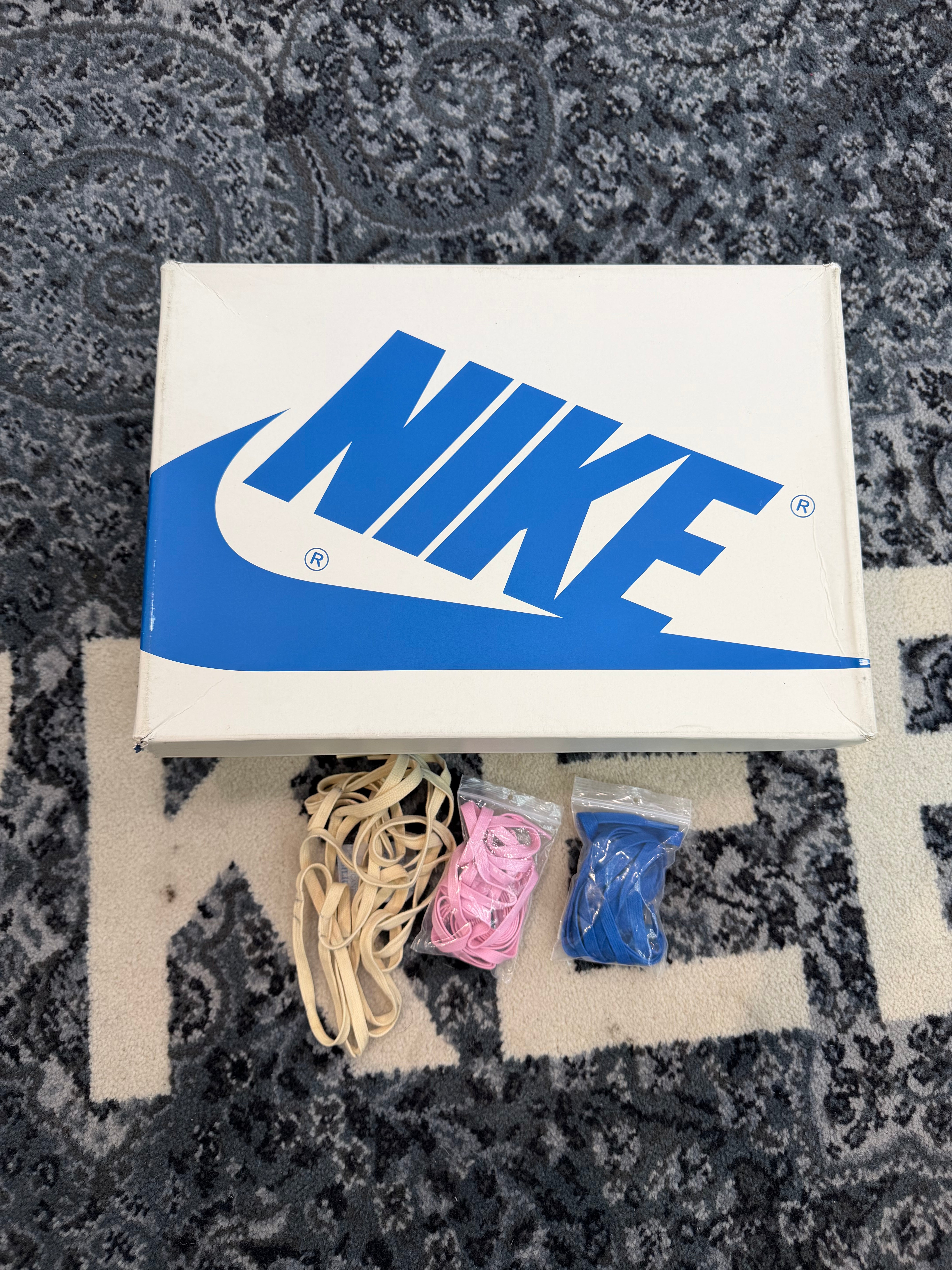 Jordan 1 Low x Travis Scott “Fragment”