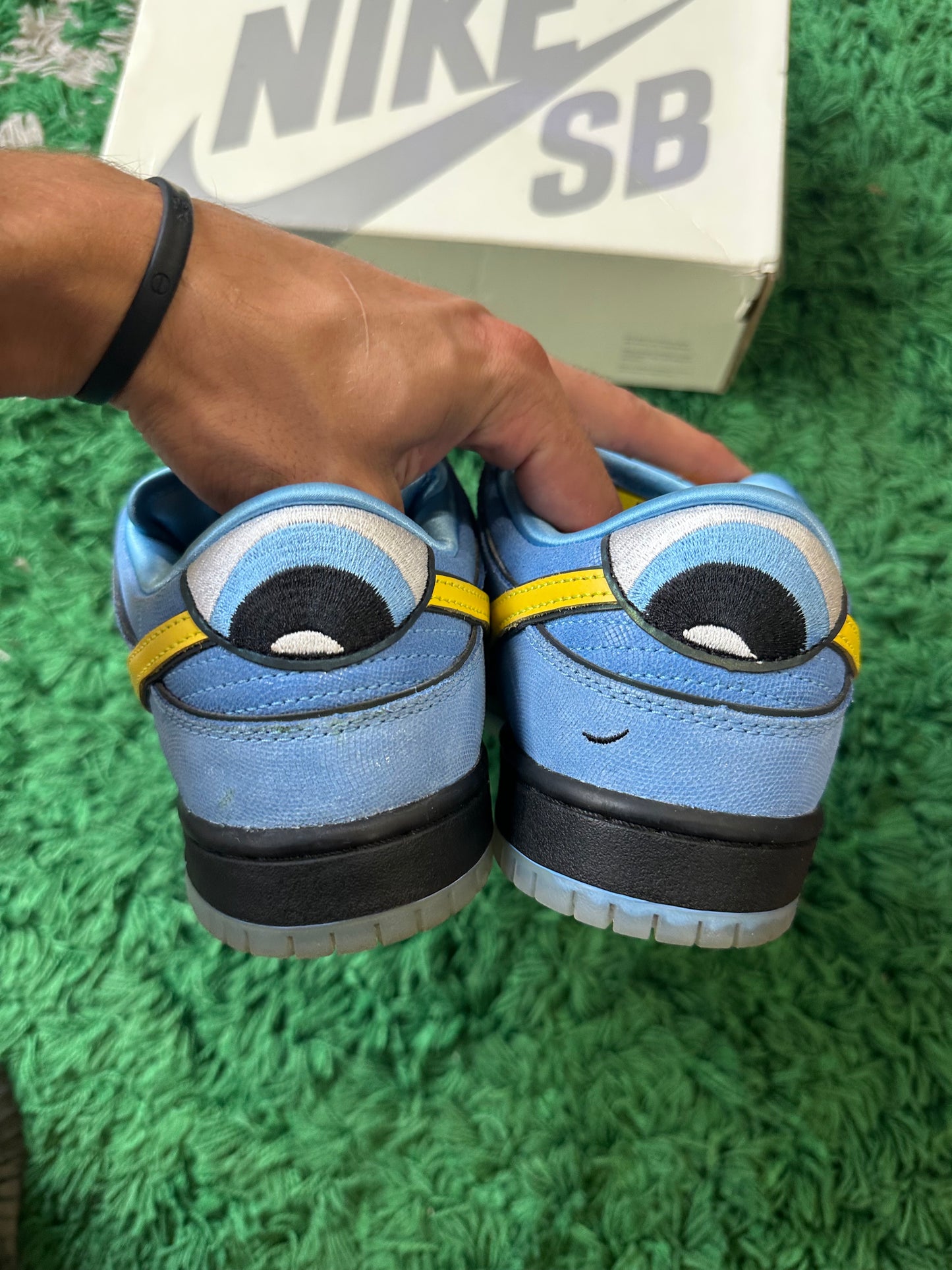 Nike SB Dunk Low “Powerpuff Girls Bubbles”