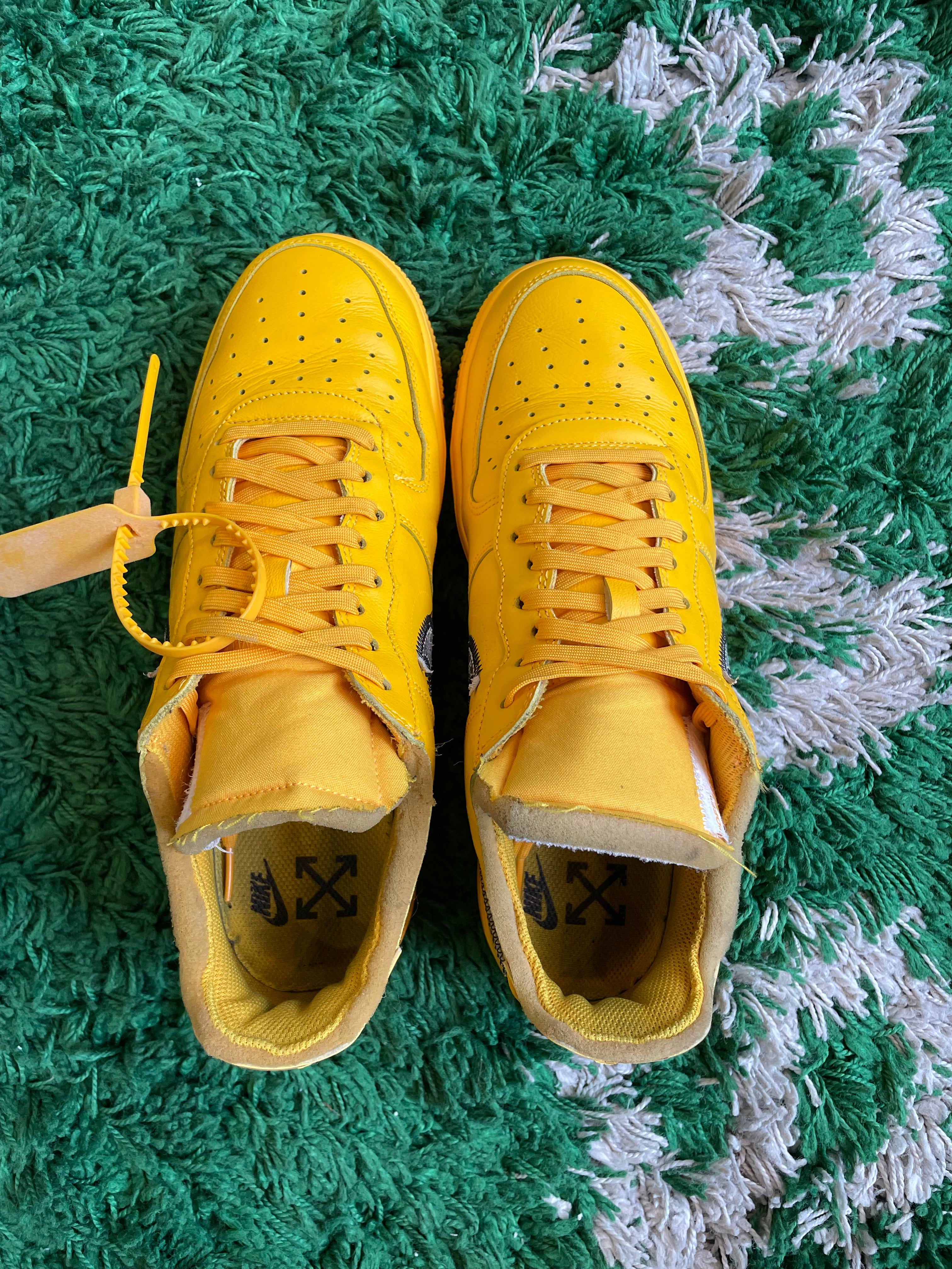 Nike Air Force 1 Low x Off White “Lemonade”