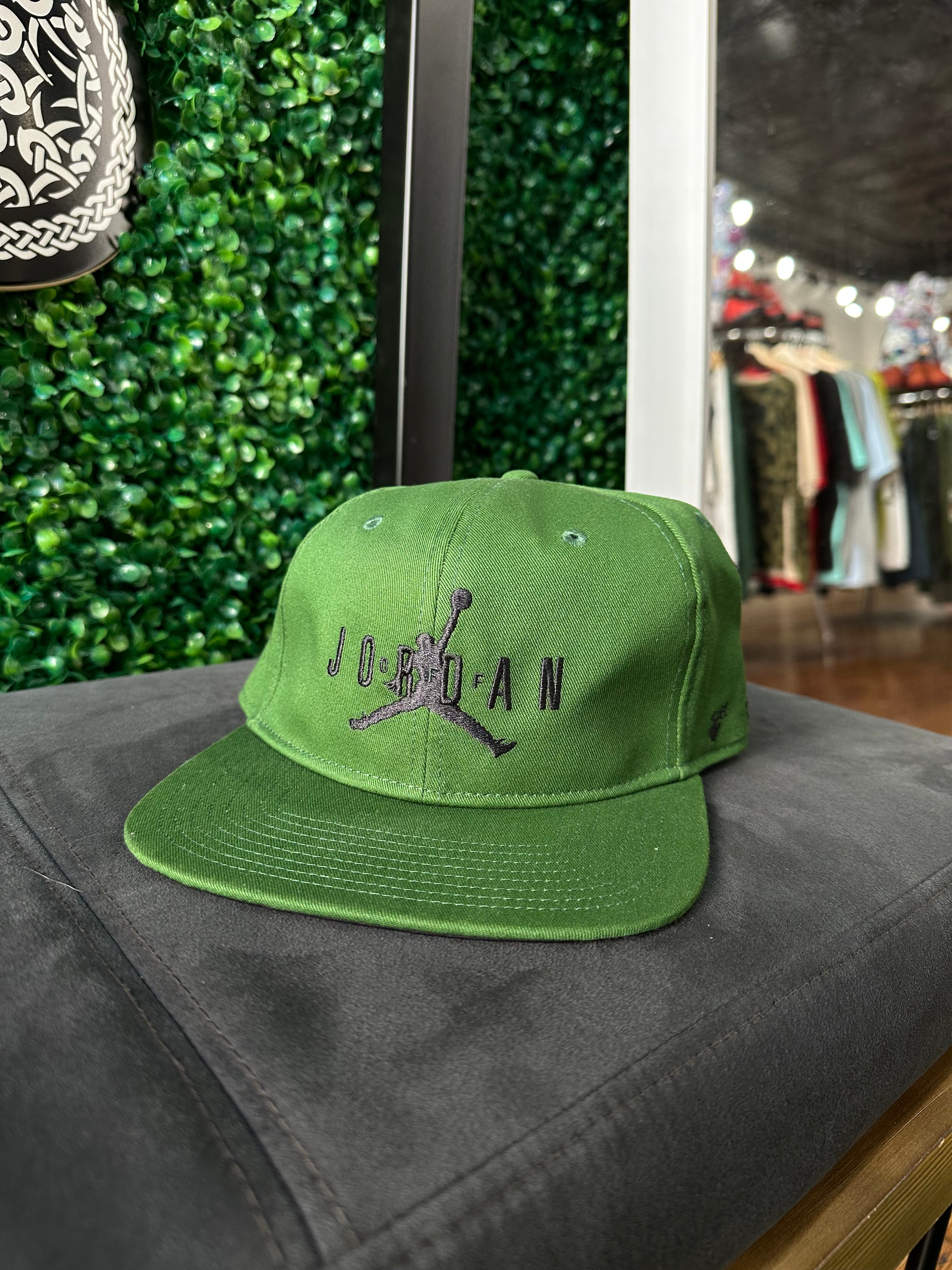 Off-White x Jordan Hat “Green”