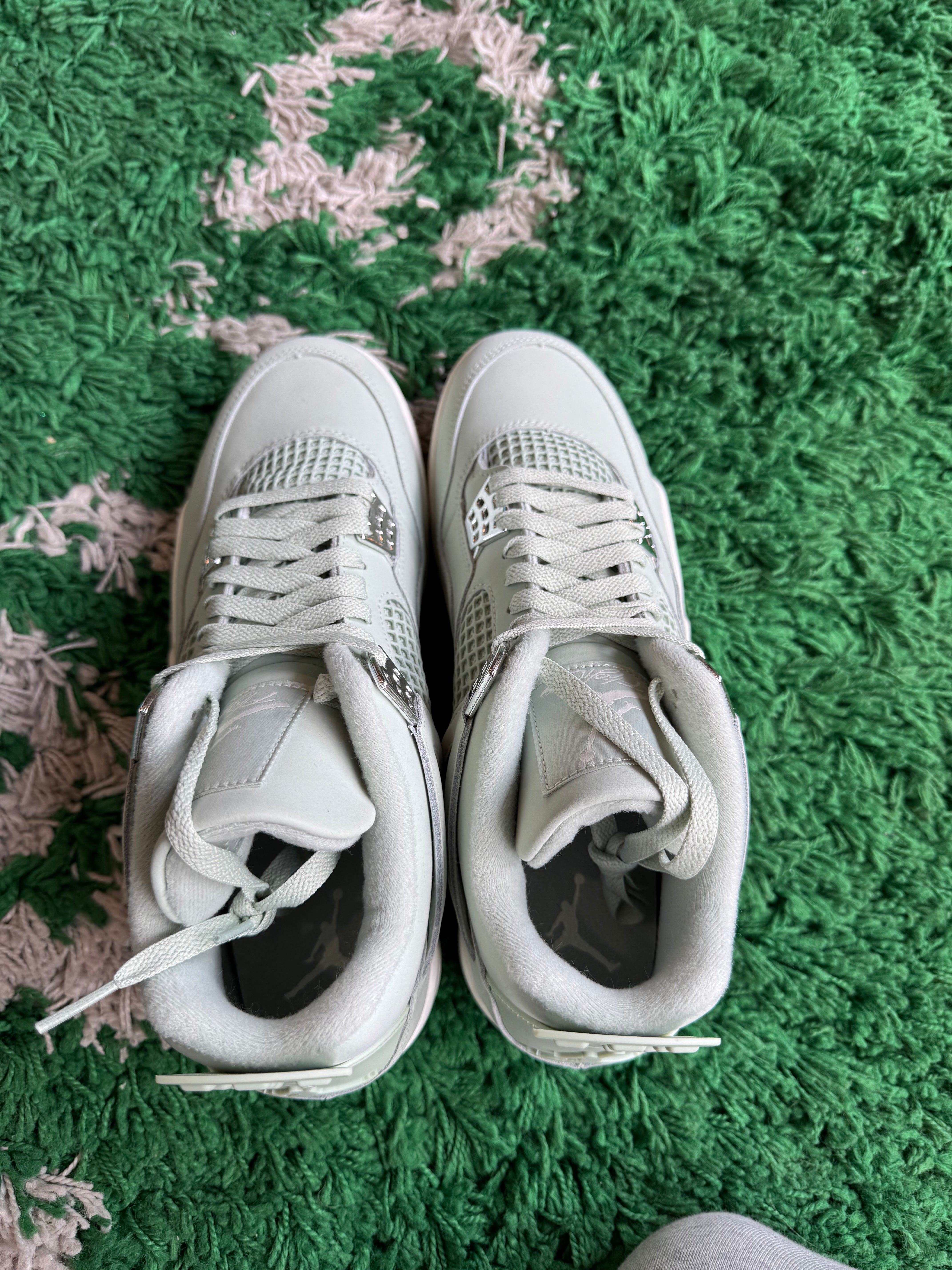 Jordan 4 “Seafoam Sail”