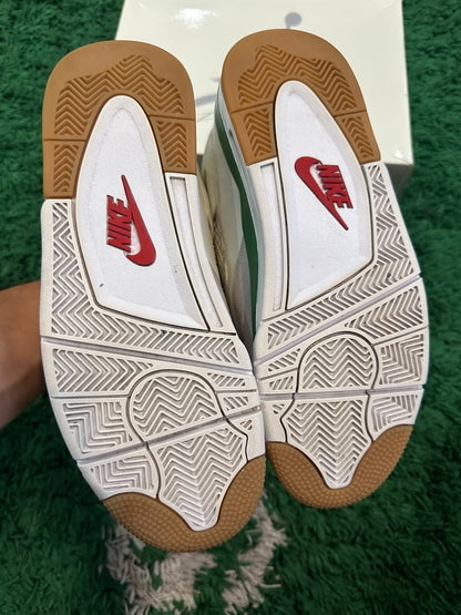 Jordan 4 SB “Pine Green”