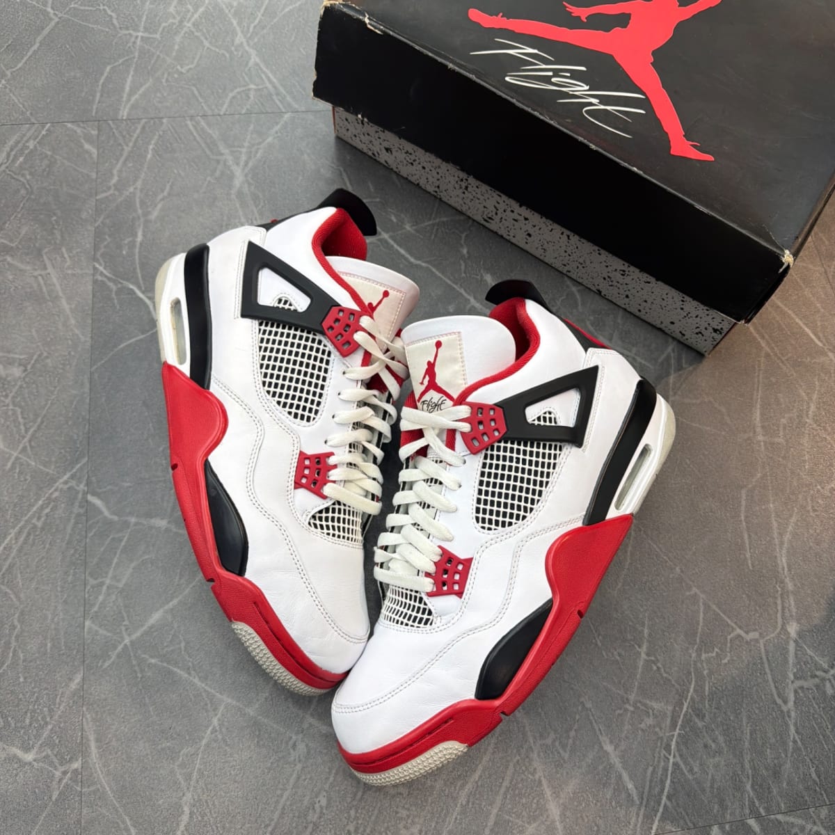 Jordan 4 Retro Fire Red (2020) (Size 12) (Lightly Worn)