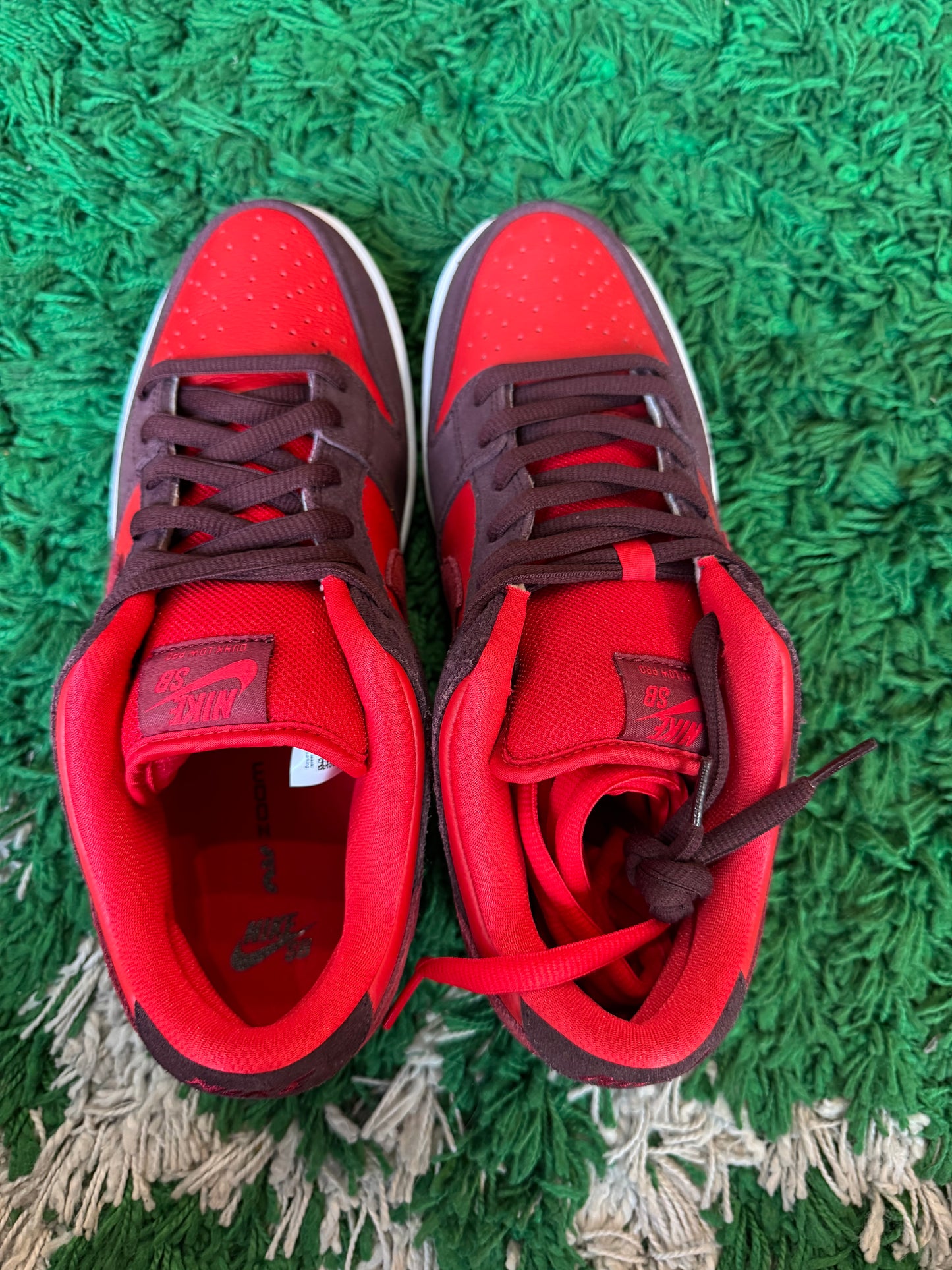 Nike Dunk Low SB “Cherry”